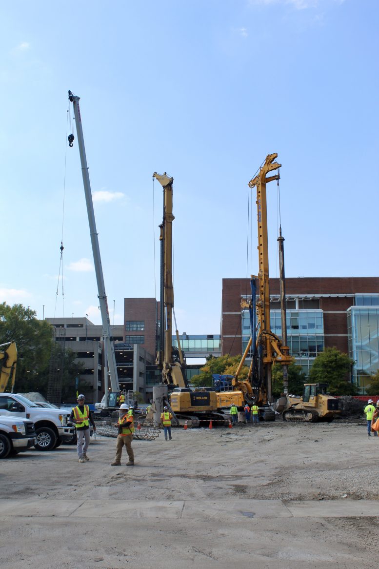 Foundation Work Continues for Future UIC Outpatient and Clinical Center ...