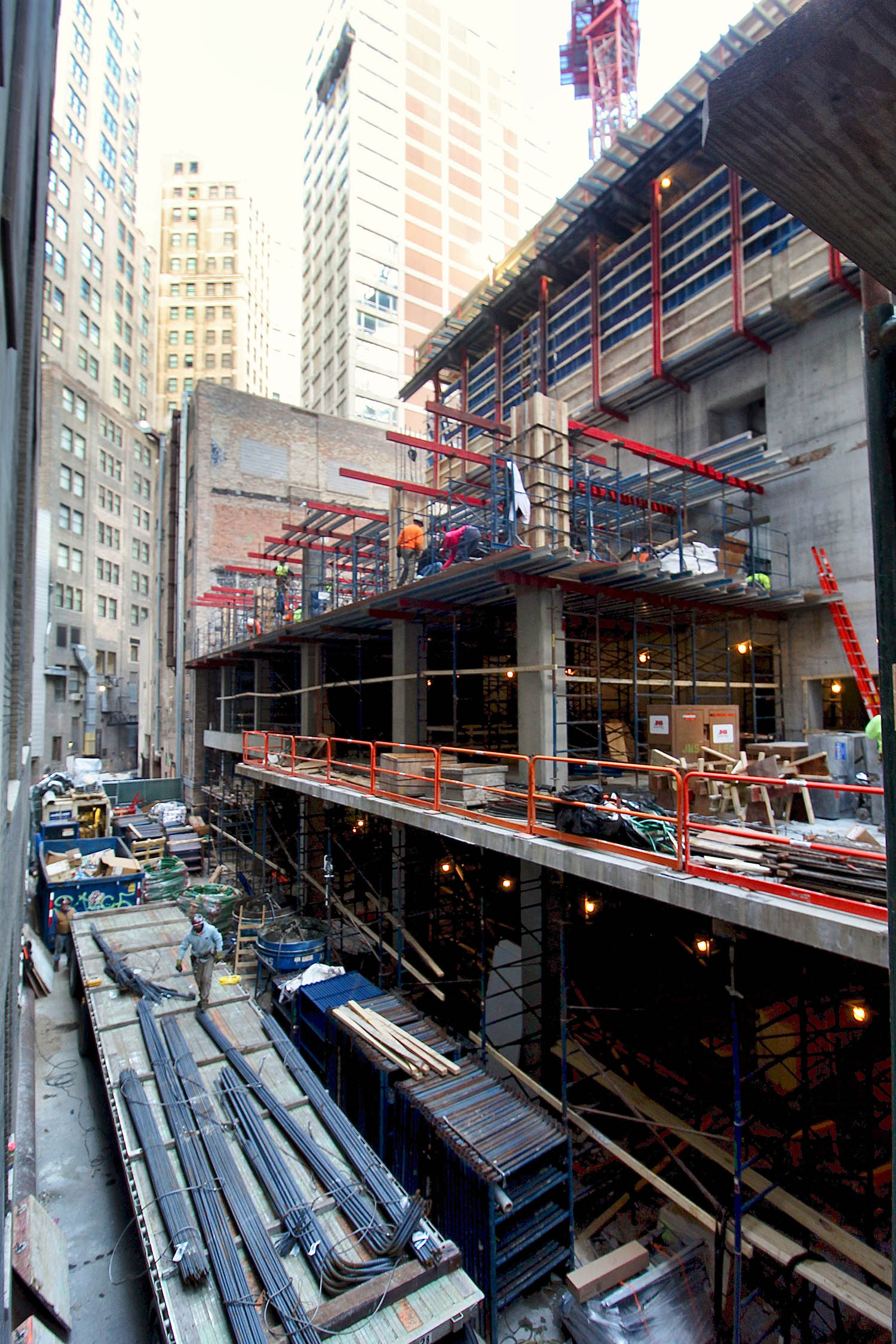 Construction Progress at 300 N Michigan Avenue. Image by Jack Crawford