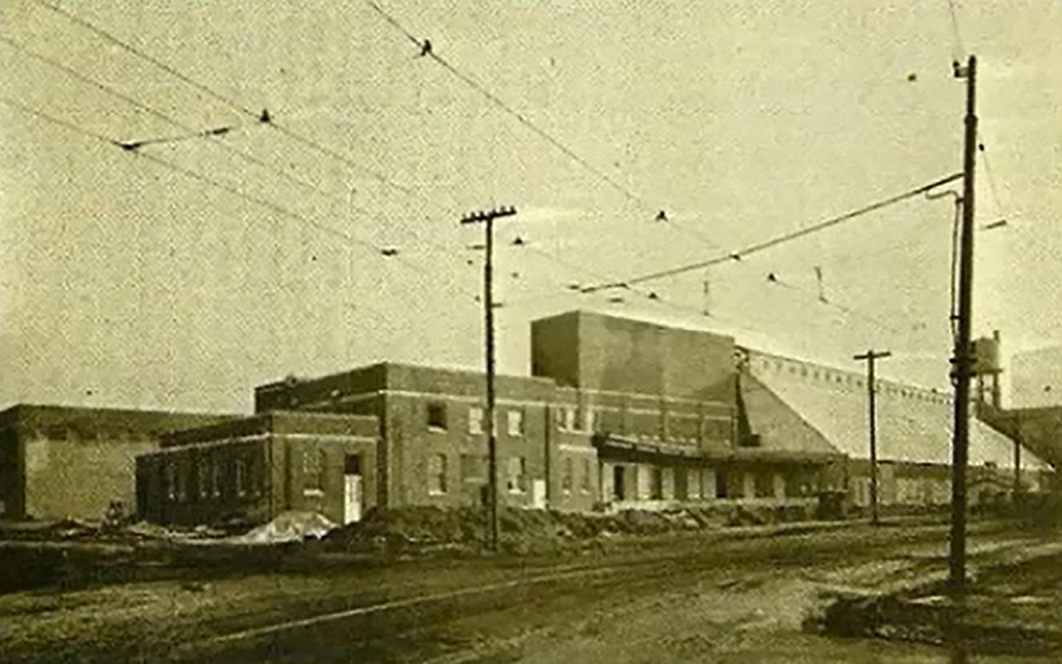 1931 Photo of Morton Salt Warehouse Complex. Image by CCL
