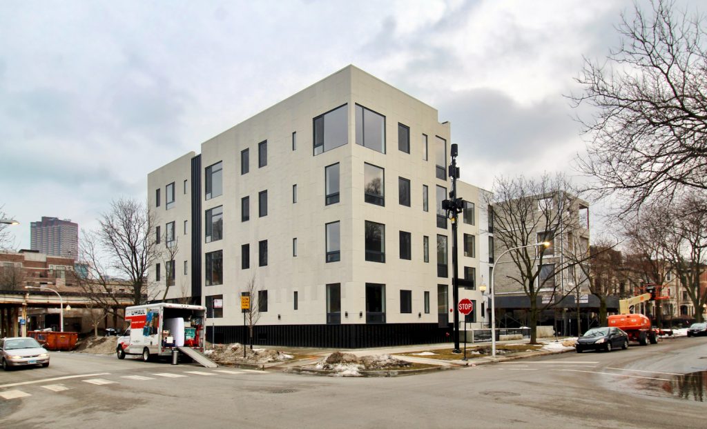 Final Wing of 957 W Grace Street Close to Completion in Lake View