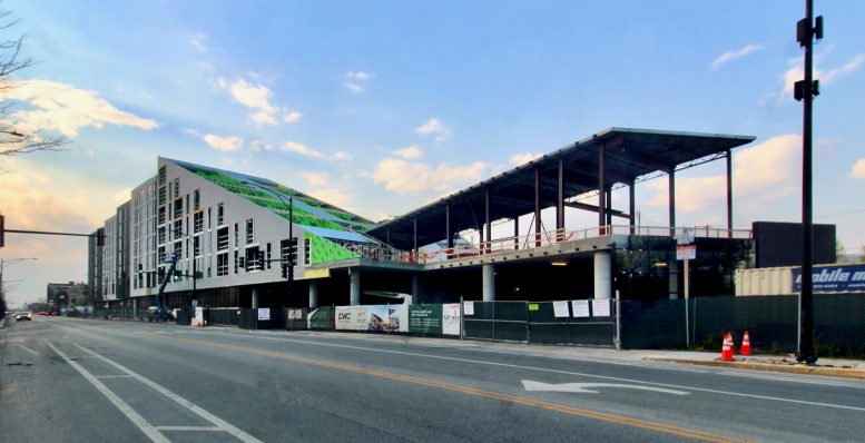 Facade at Triangle Square Nears Completion in Bucktown - Chicago YIMBY