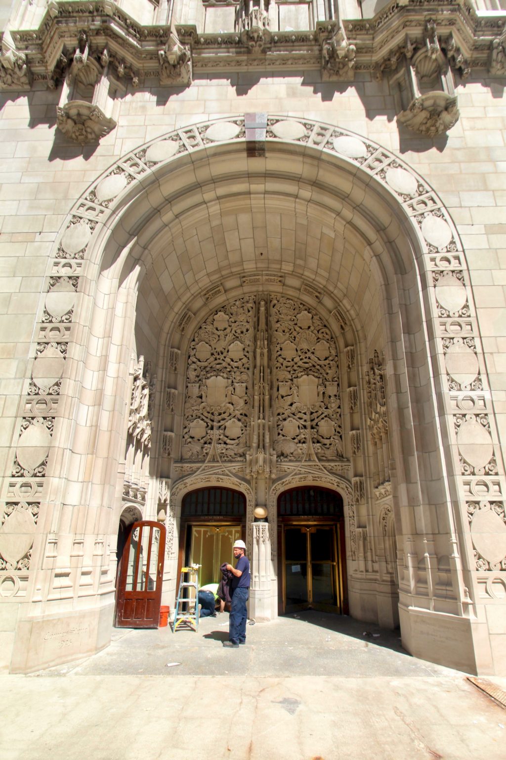 Historic Sign Reinstalled at Tribune Tower Residences along Magnificent ...