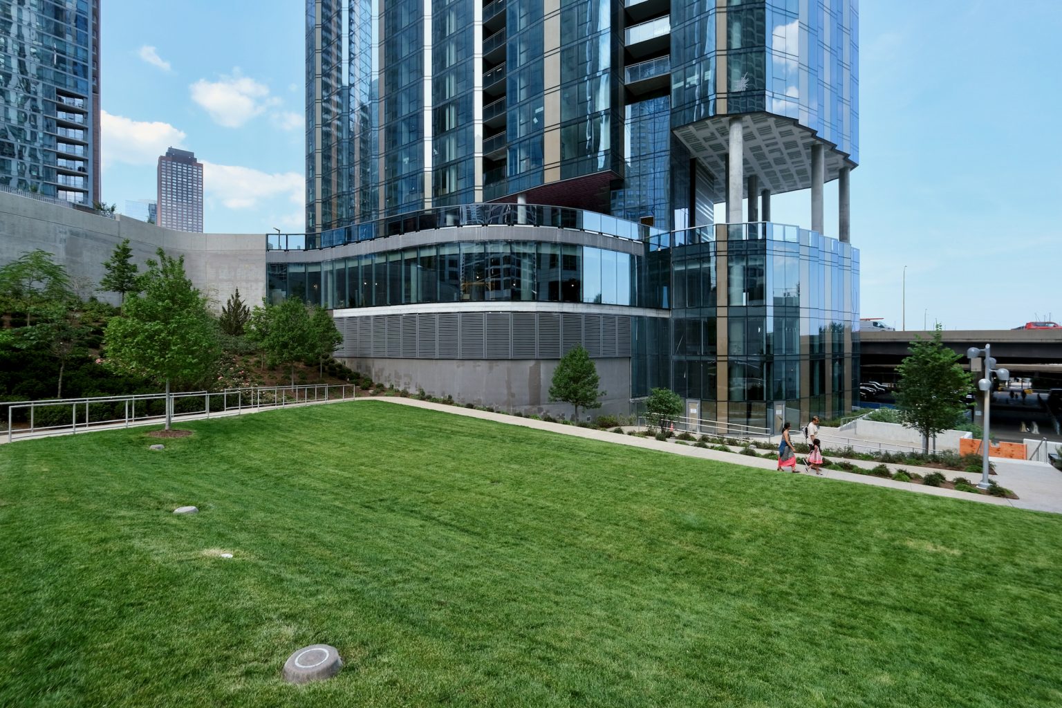 Cascade Apartments and Cascade Park Open in Lakeshore East Chicago YIMBY