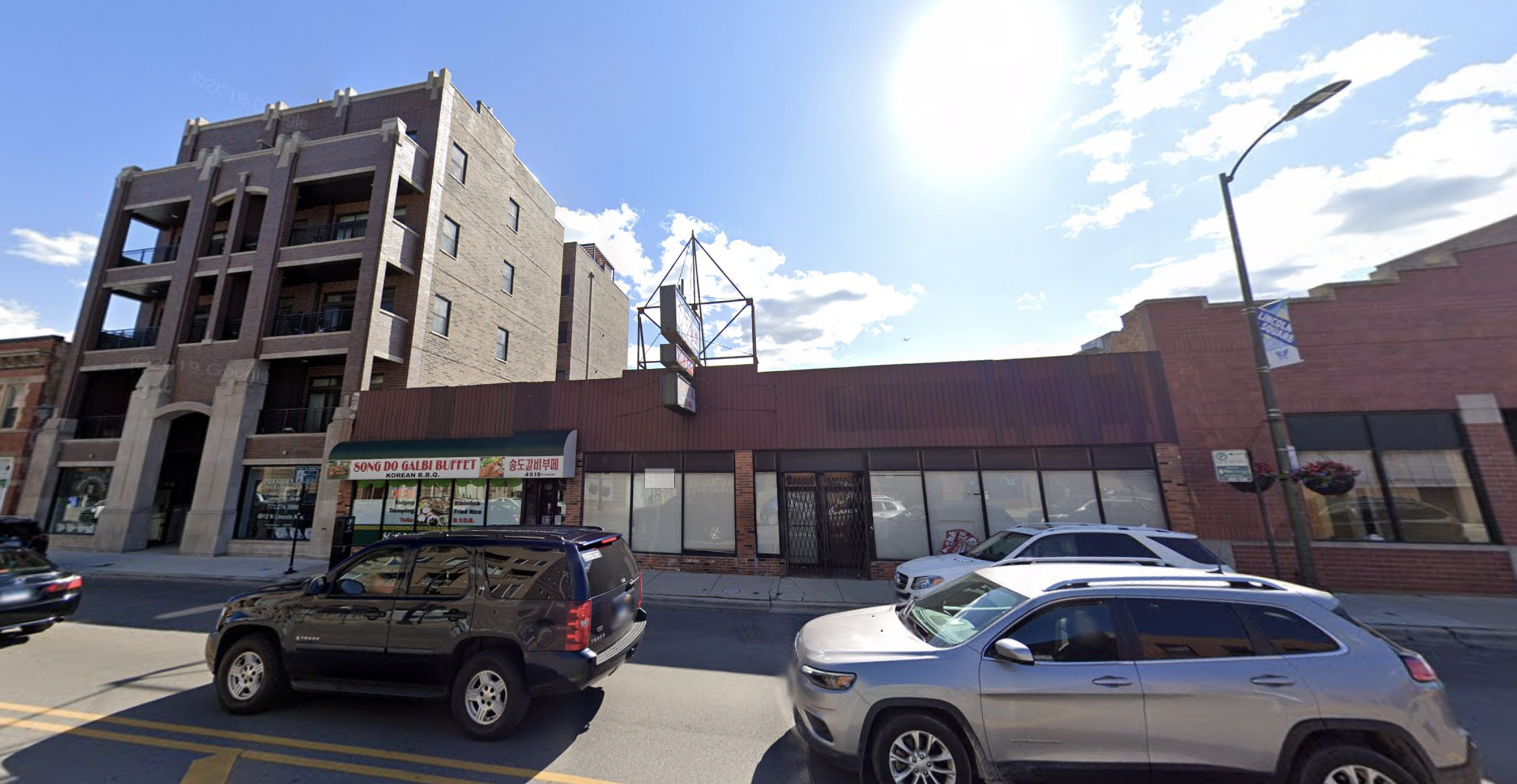 4920 N Lincoln Avenue site