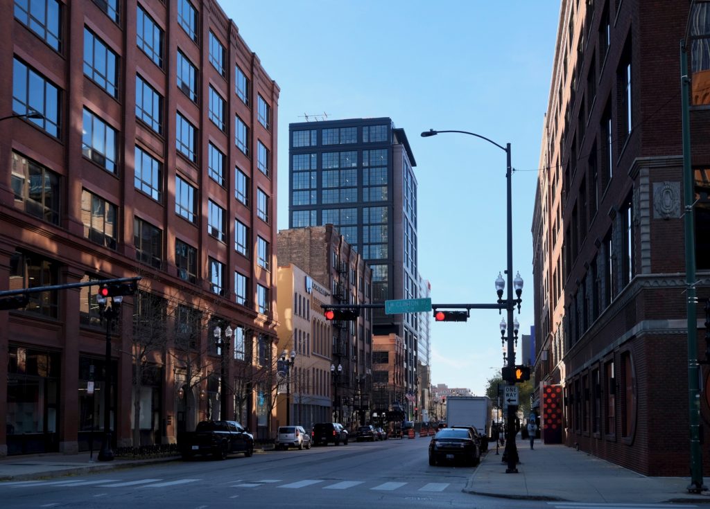 609 W Randolph Street Awaits Final Truss Pieces in West Loop Gate ...