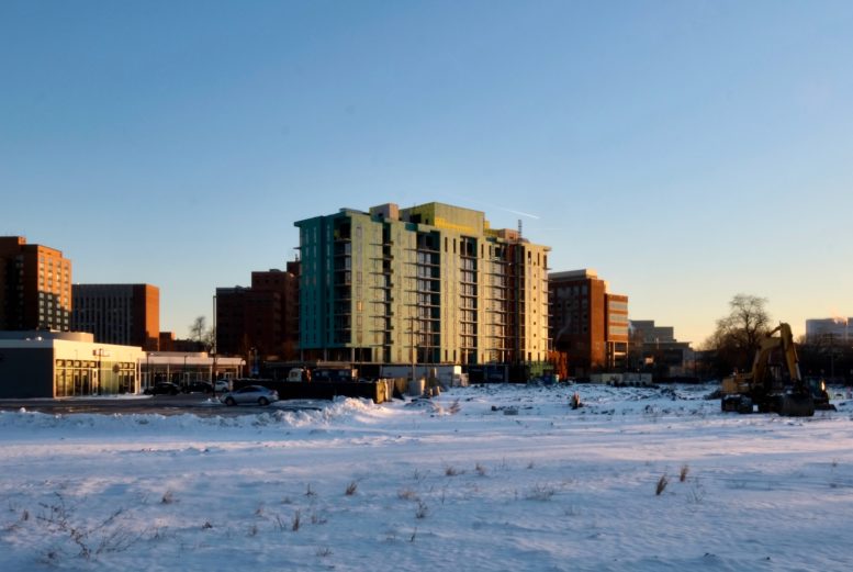 Exterior for Gateway Apartments Progresses in Illinois Medical District
