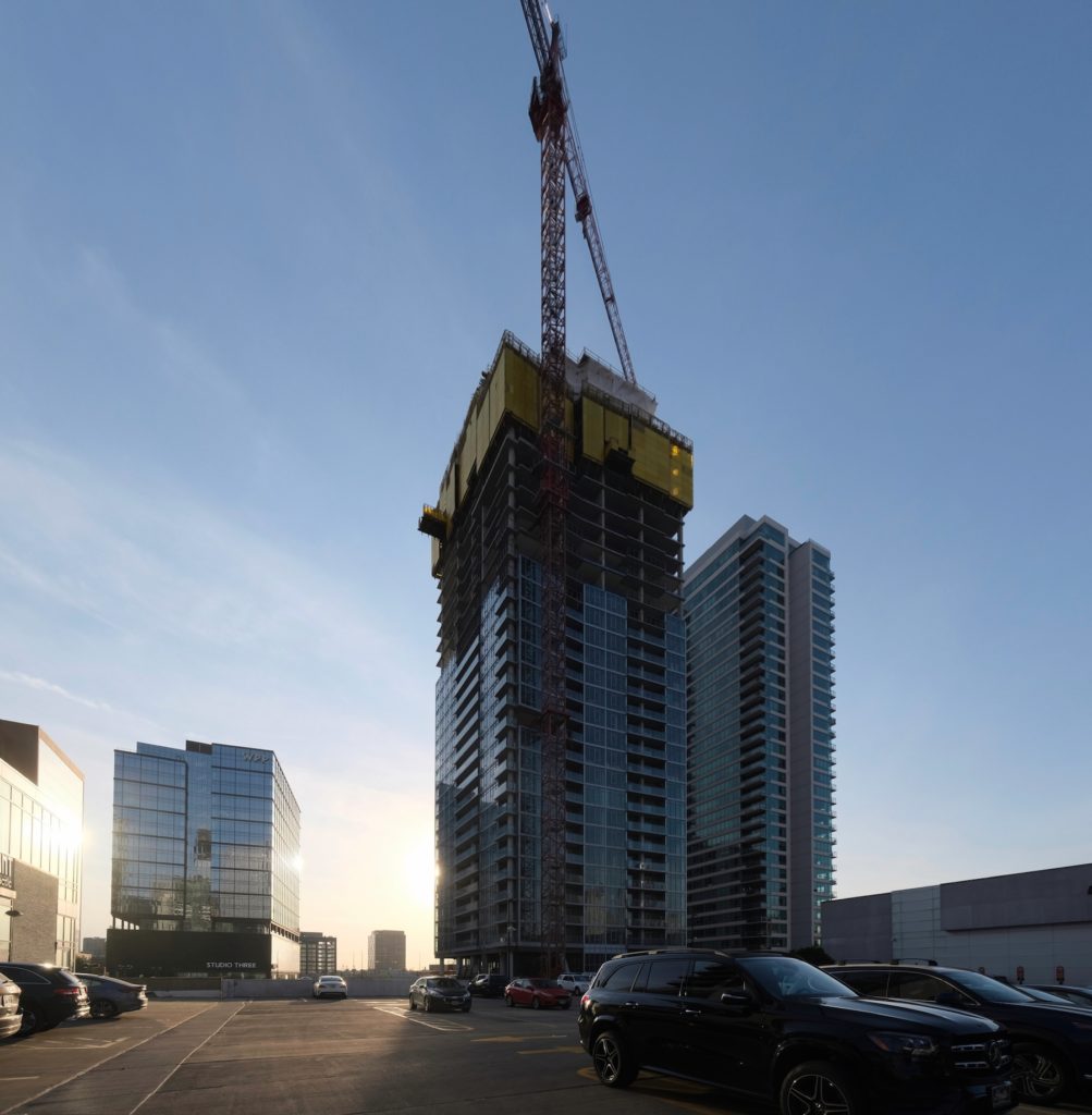 354 N Union Avenue Surpasses Neighboring K2 Apartments in Fulton River