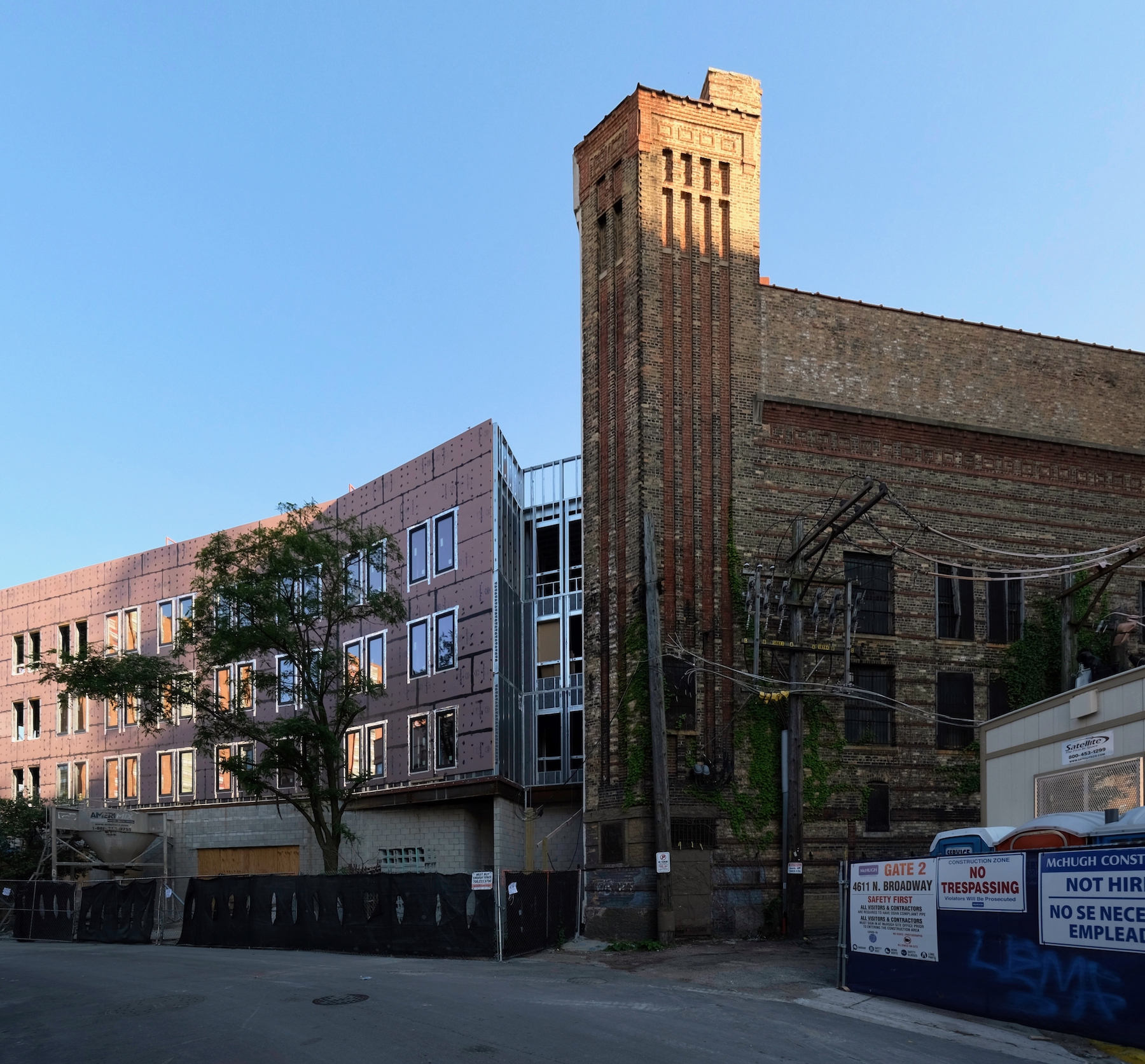 4600 N Kenmore (left) and 1050 W Wilson Avenue (right)