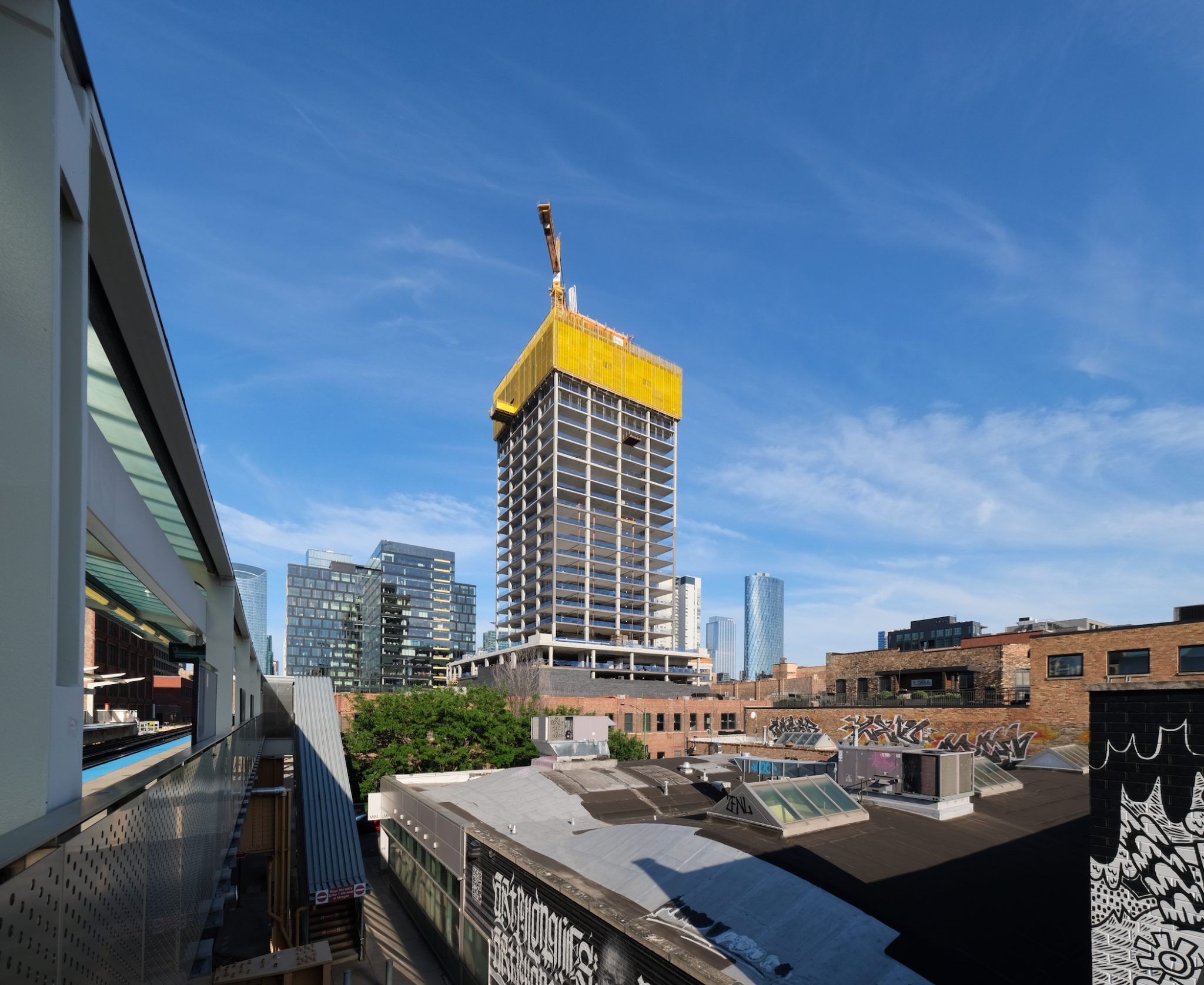 900 Randolph Surpasses 300foot Mark in Fulton Market Chicago YIMBY