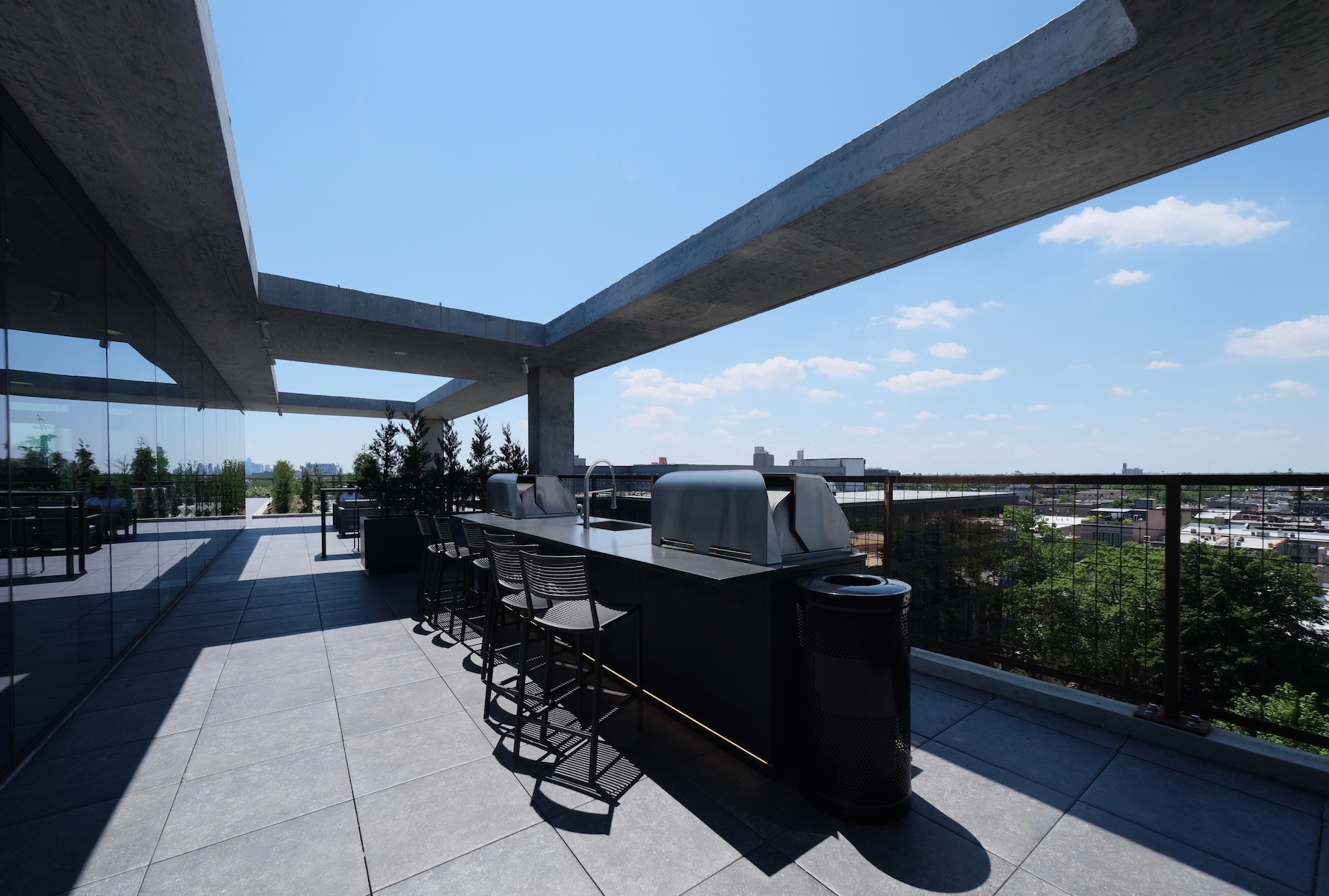 Optima Lakeview rooftop deck