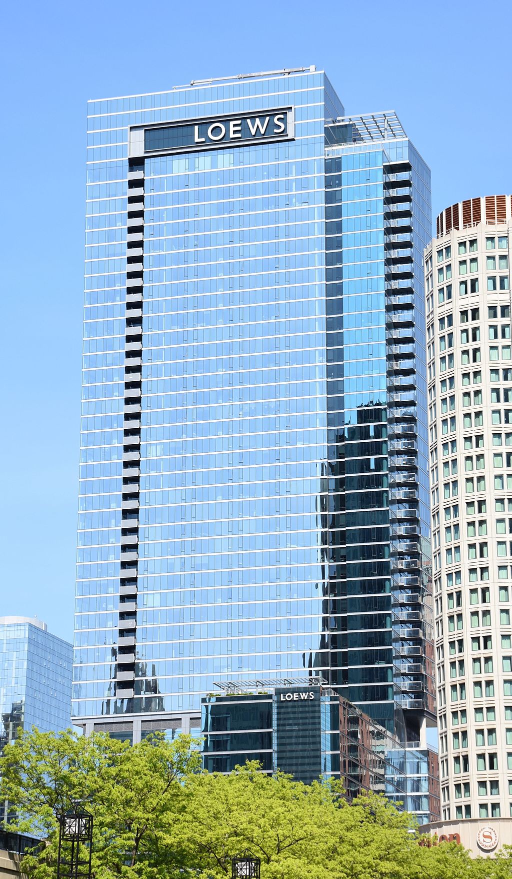 Present day Loews Hotel and Tower at 455 North Park Drive