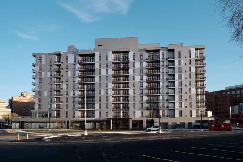 New Interior Photos Revealed for Cadence Apartments in Illinois Medical