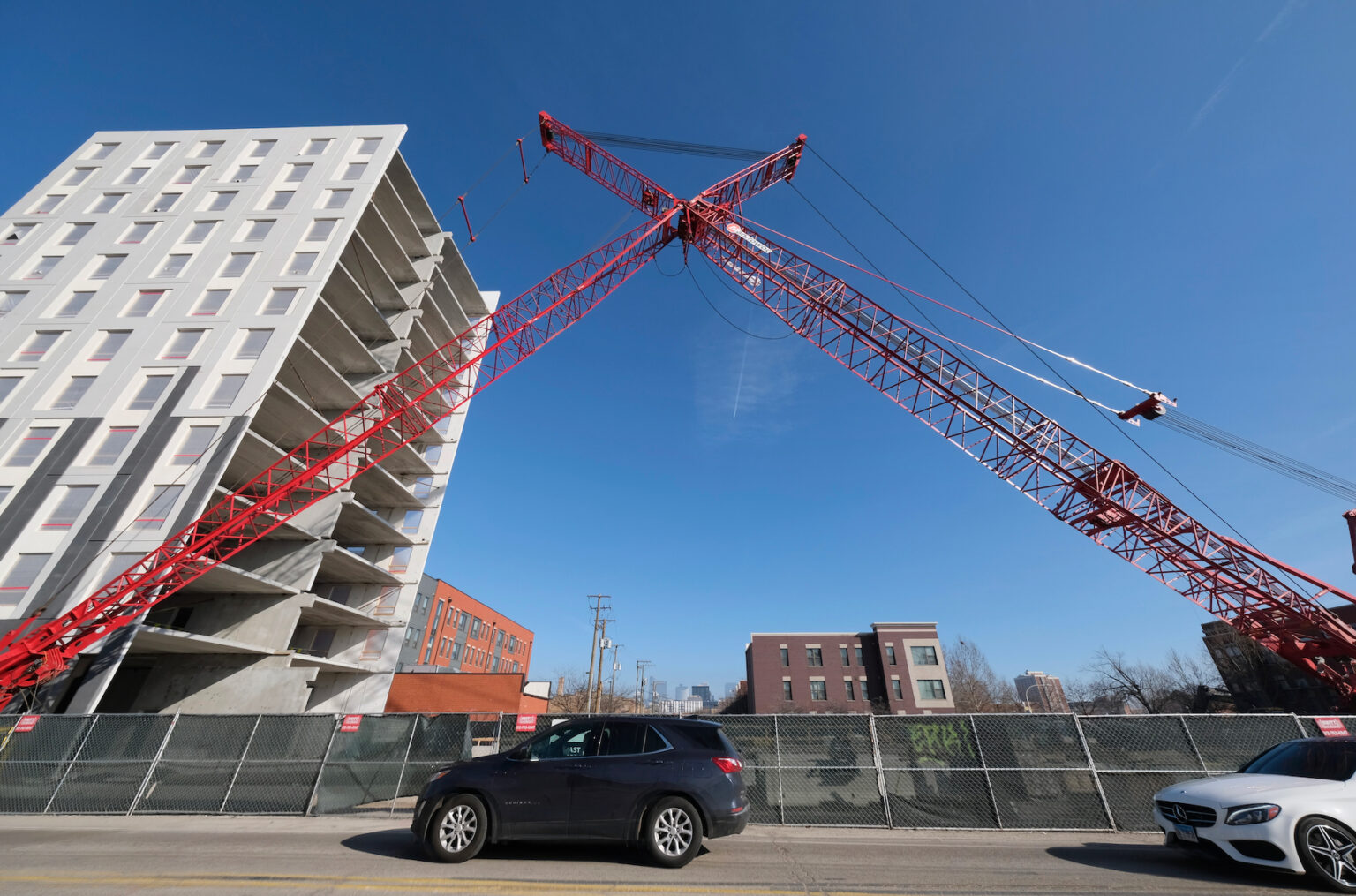 Westhaven Park IID Tops Out in Near West Side - Chicago YIMBY