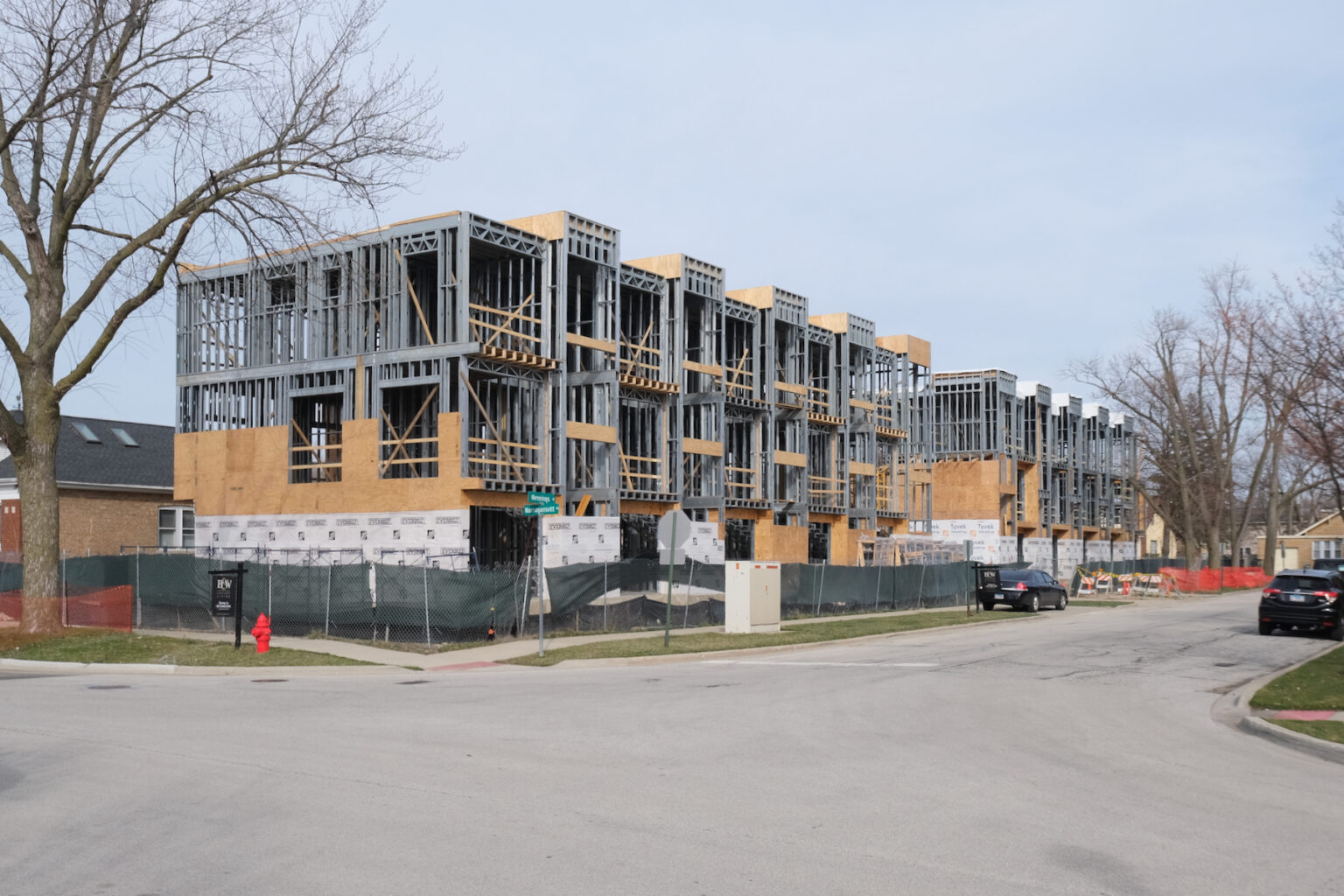 Townhomes Fill Out for Park Villas Development in Morton Grove
