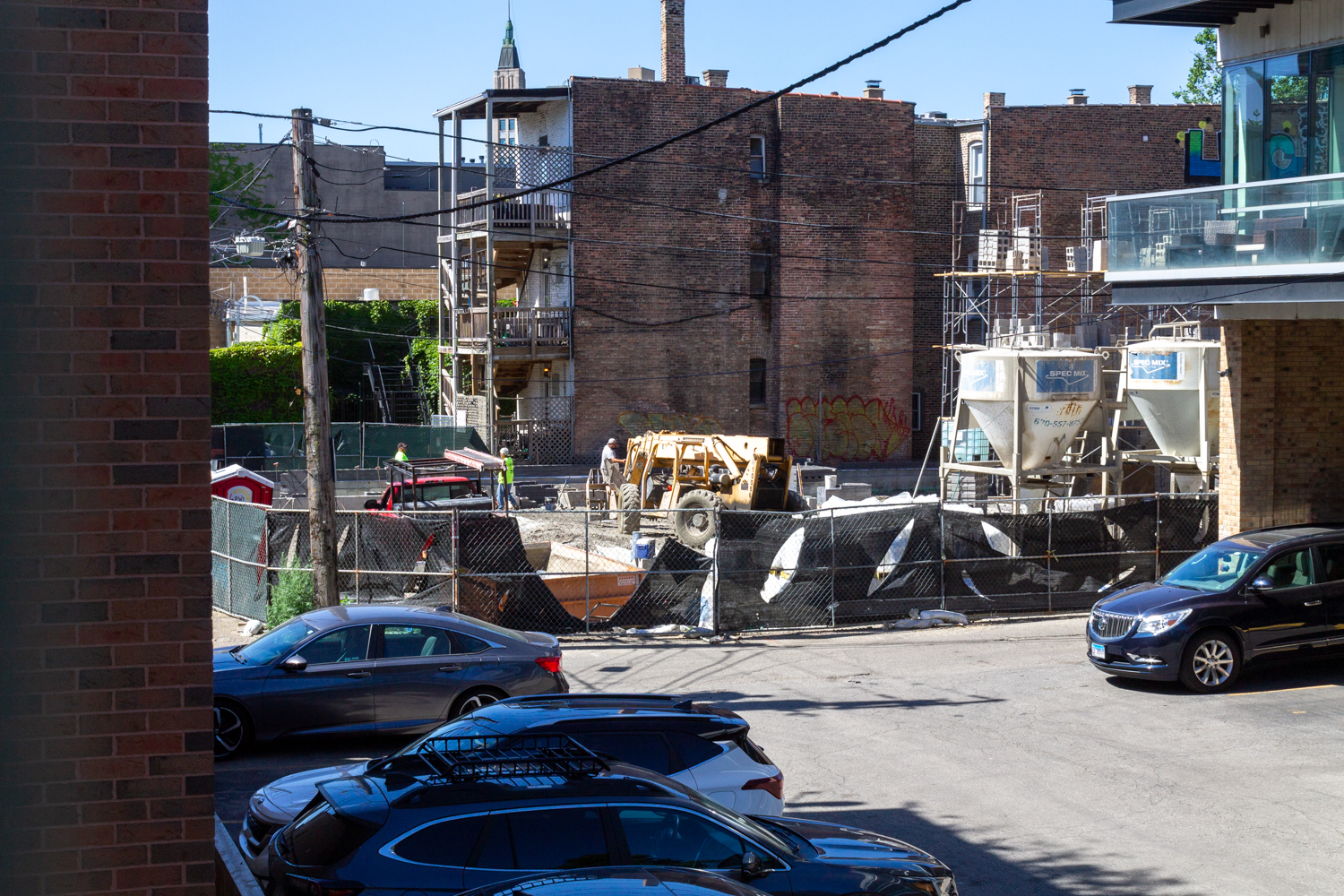 Kensington School 1745 N Damen Avenue construction