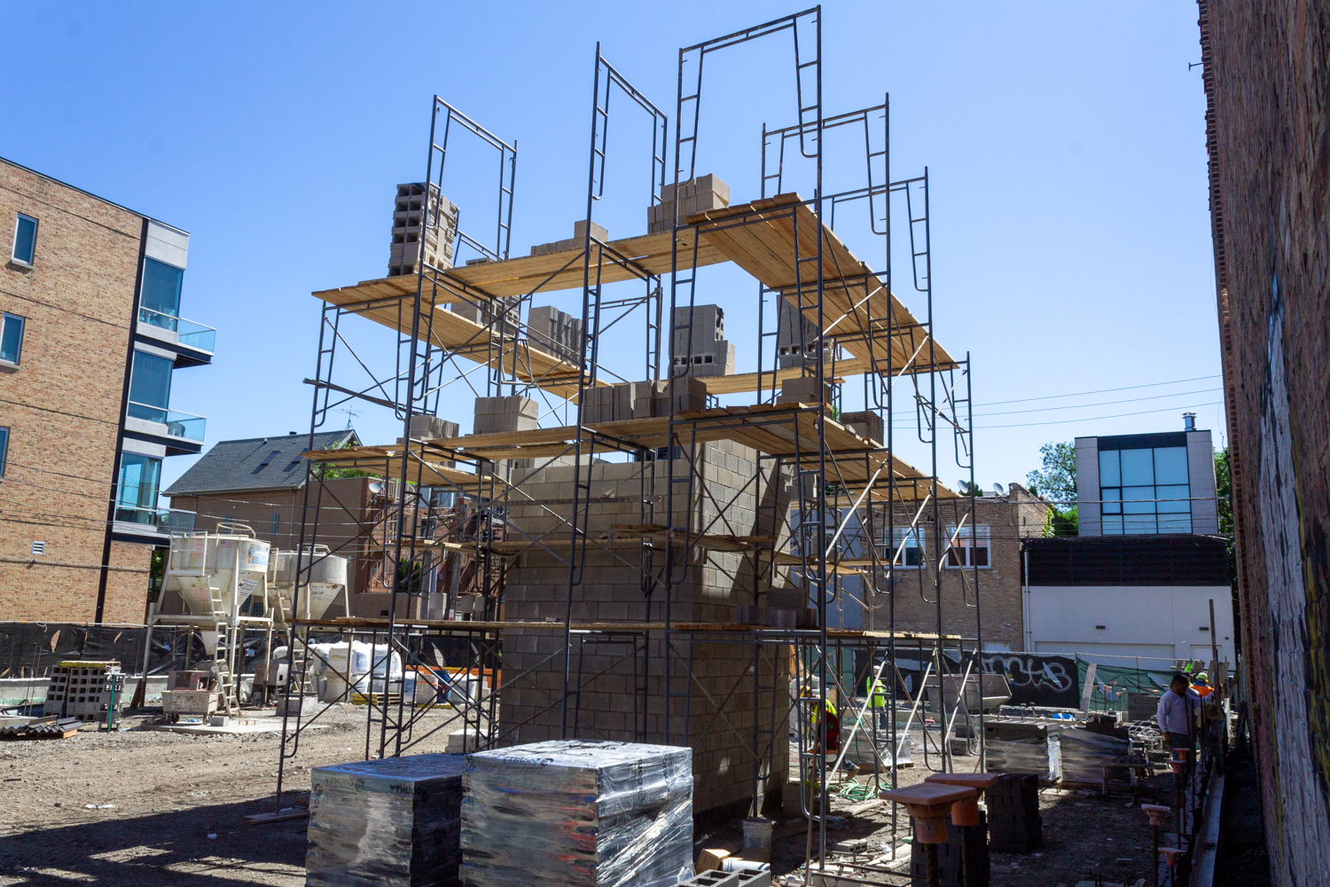 Kensington School 1745 N Damen Avenue construction