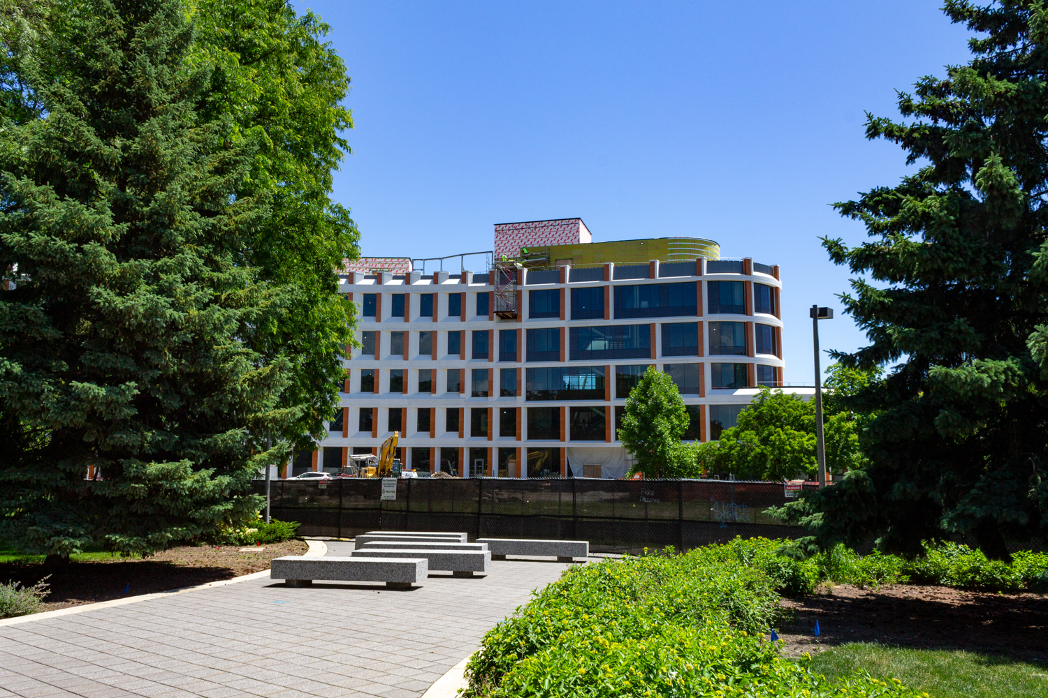 UIC Computer Design Research and Learning Center construction