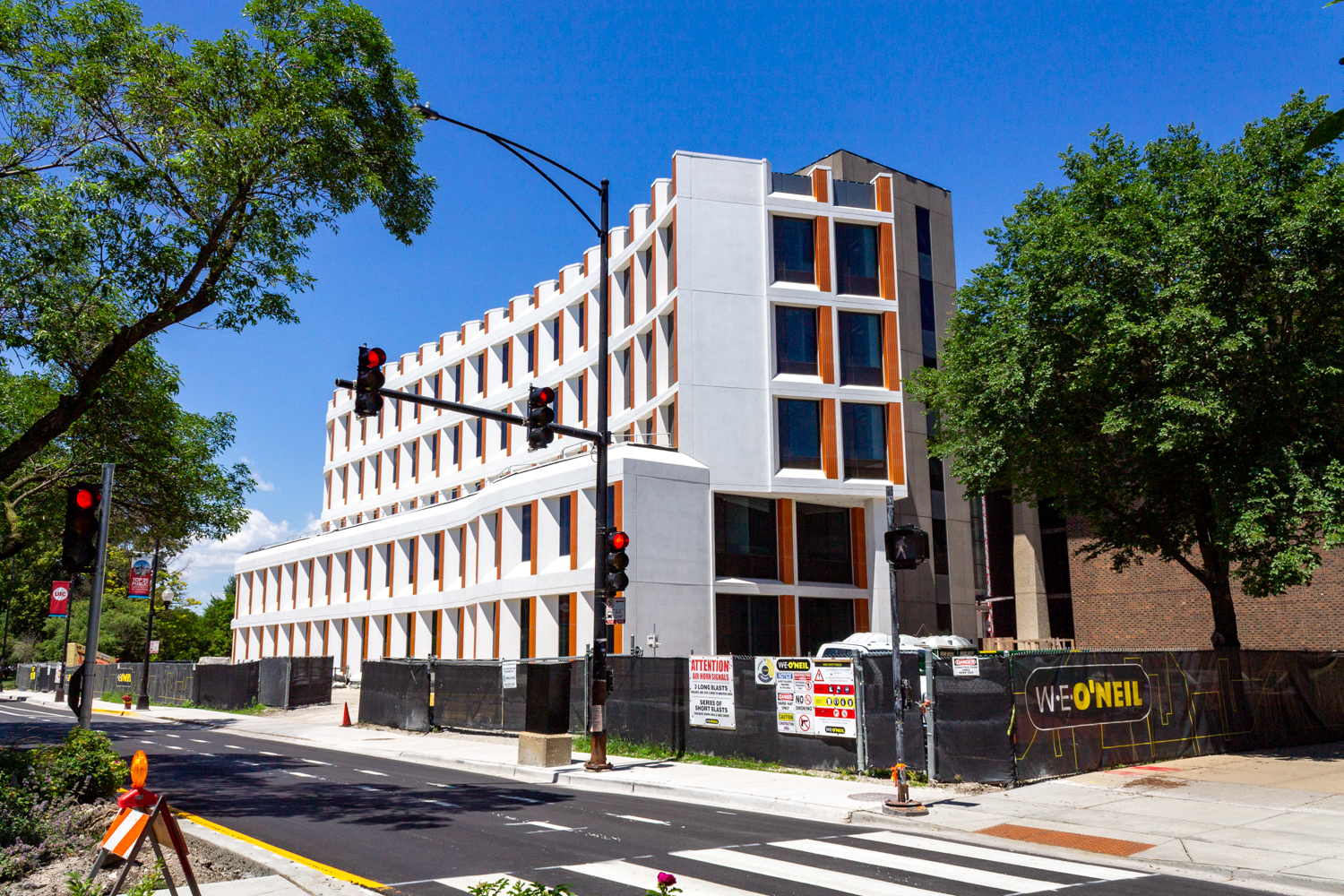 UIC Computer Design Research and Learning Center construction