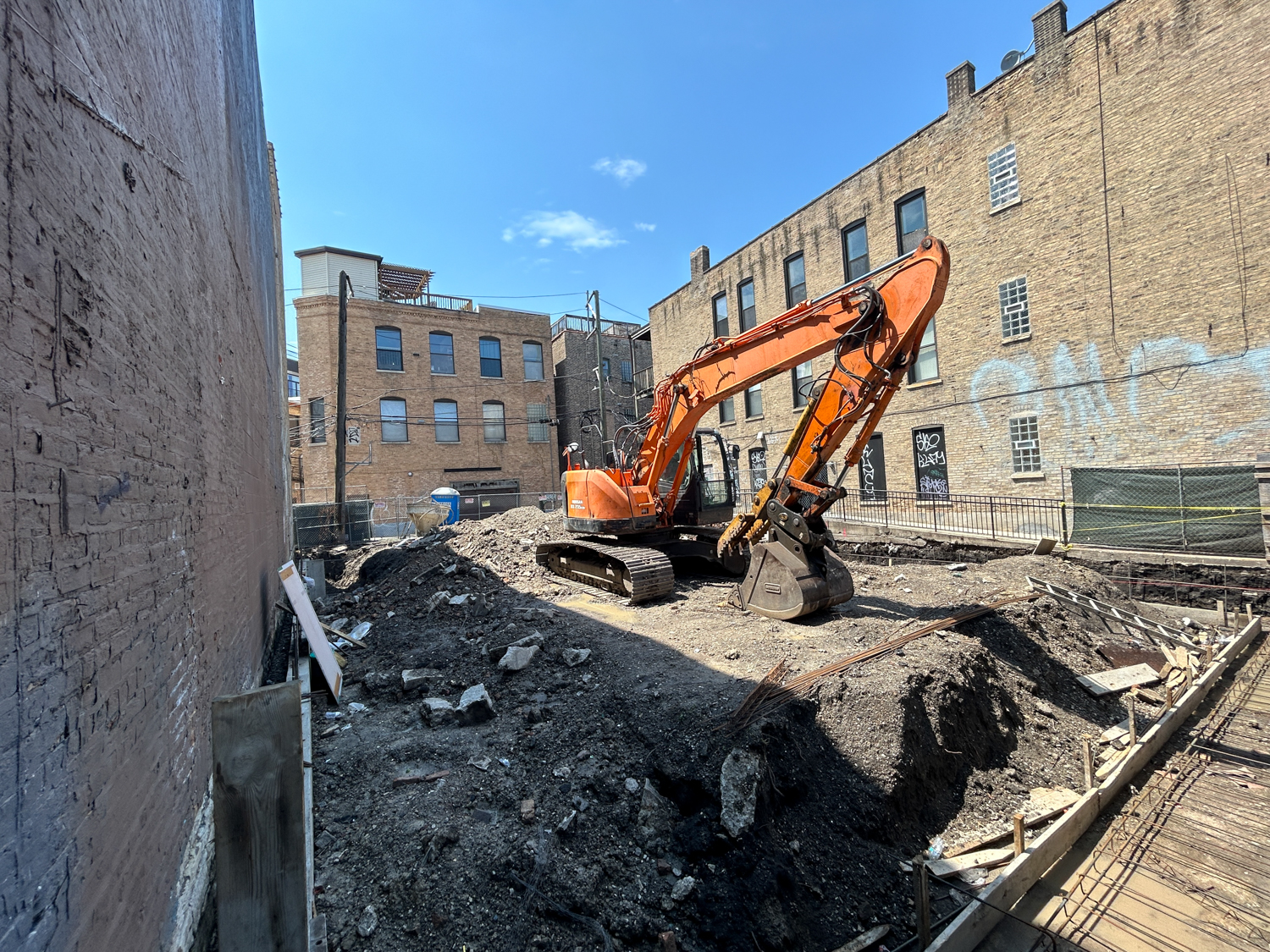 1624 N Damen Avenue construction