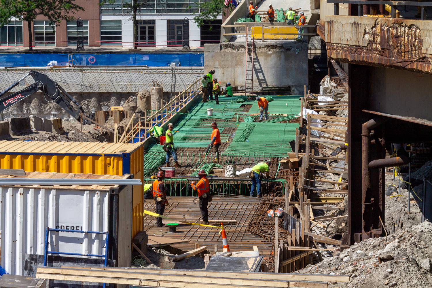 400 Lake Shore access ramp construction