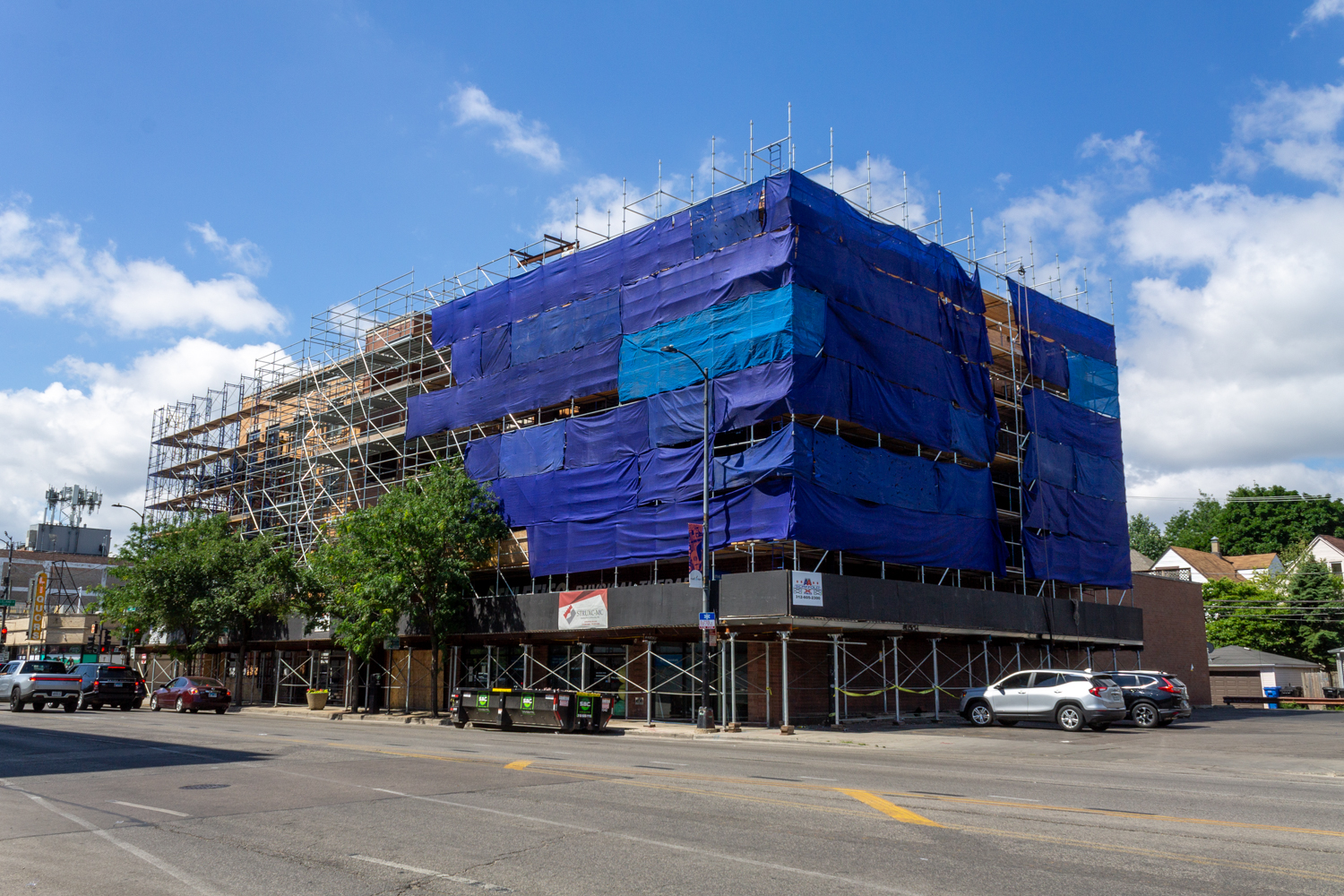 4700 N Western Avenue balcony renovations