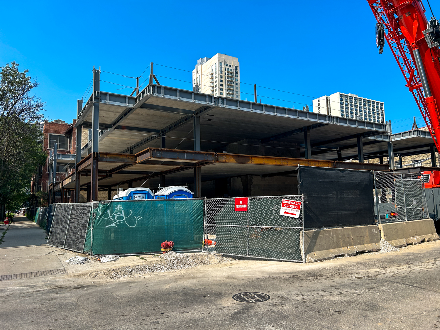 5035 North Sheridan construction