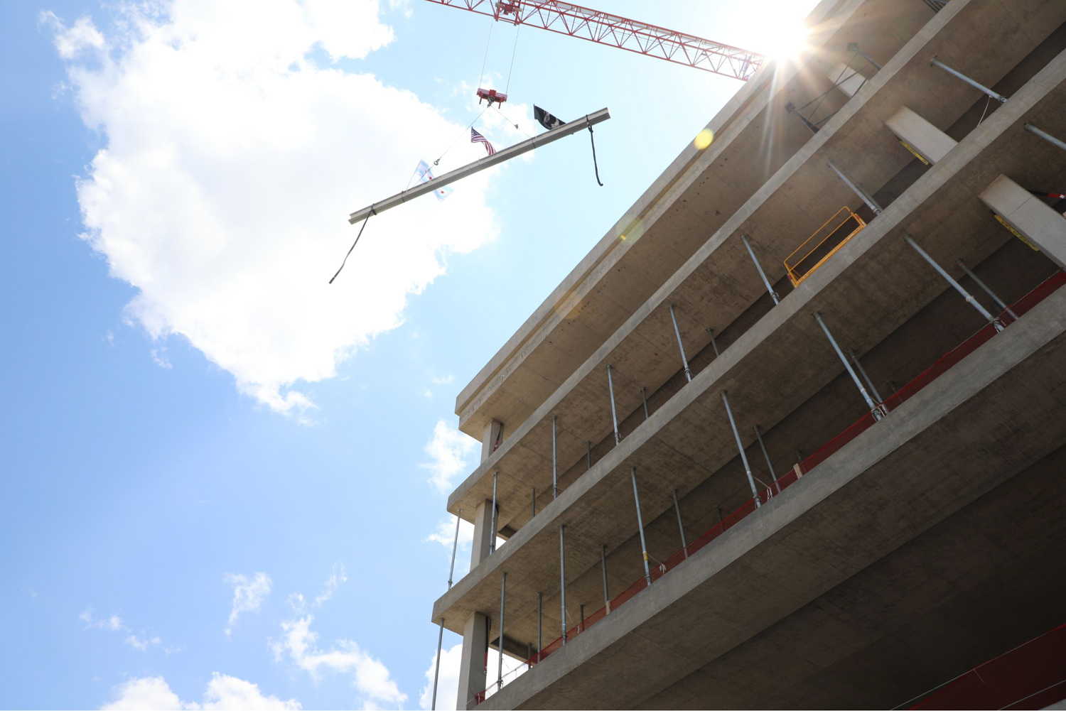 919 West Fulton topping out