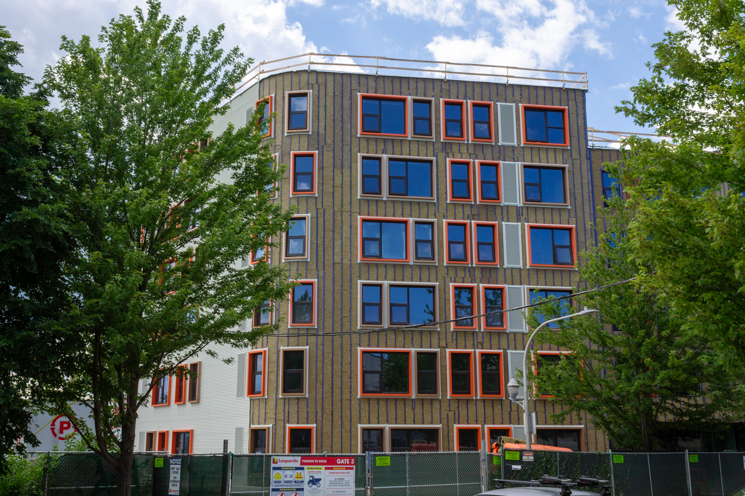 Encuentro Square construction