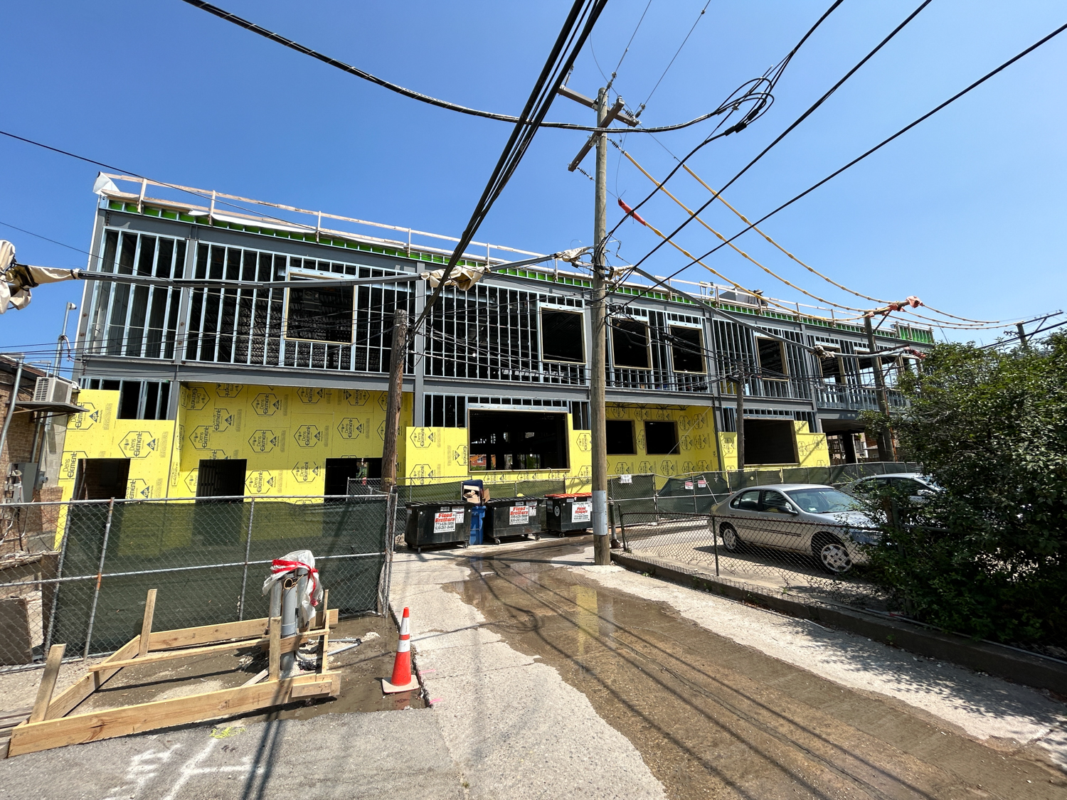 Lubavitch Girls High School construction