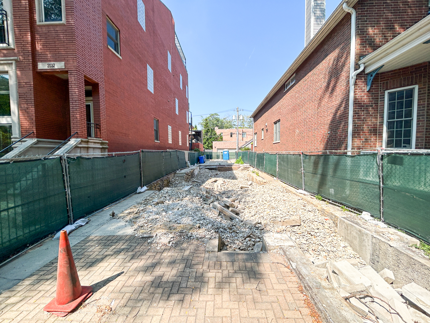 2034 North Racine Avenue construction