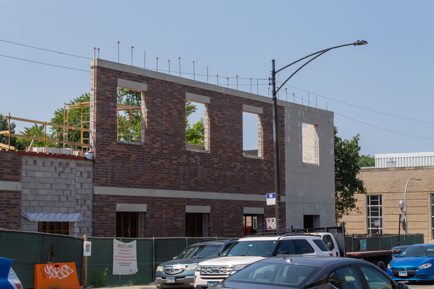 3951 North Wayne Avenue construction