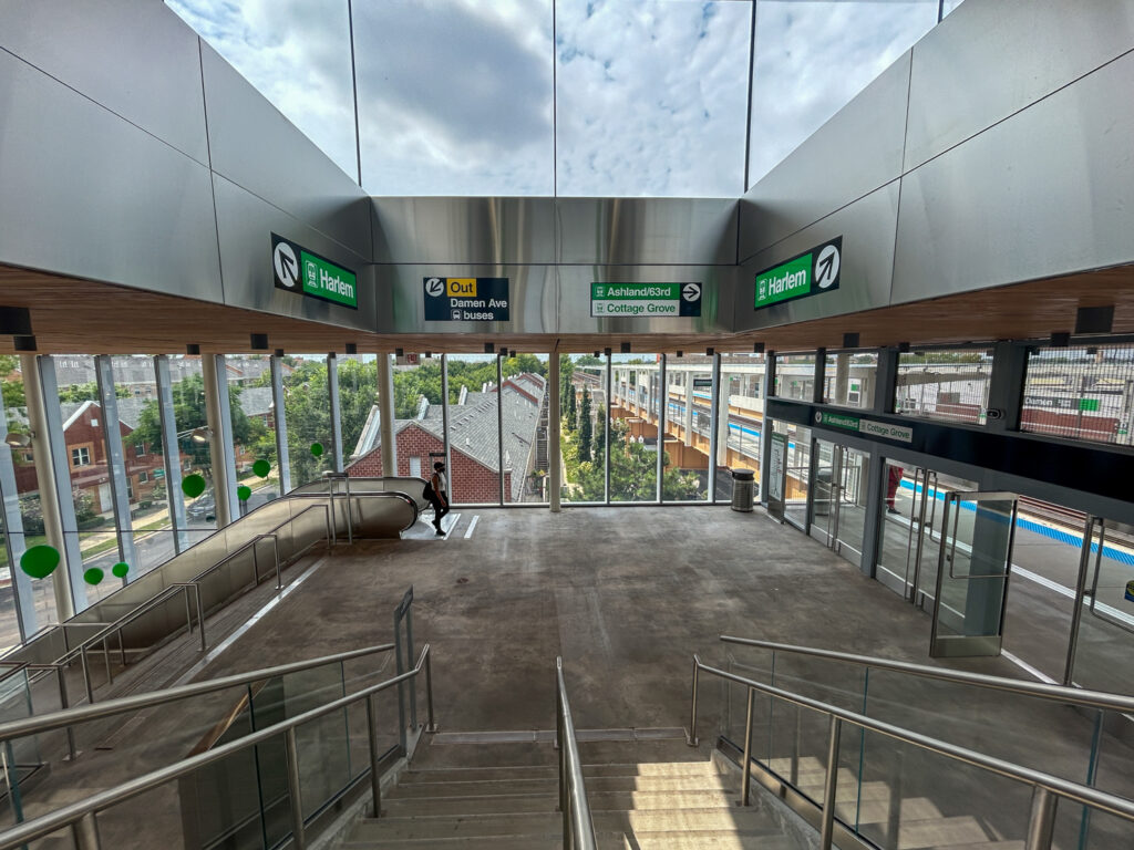 CTA debuts the new Damen Green Line station on Chicago's Near West Side ...