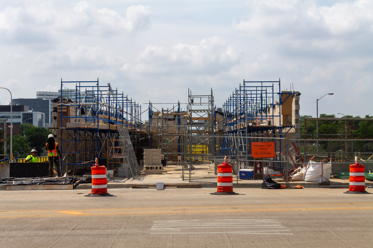 Racine Blue Line station construction