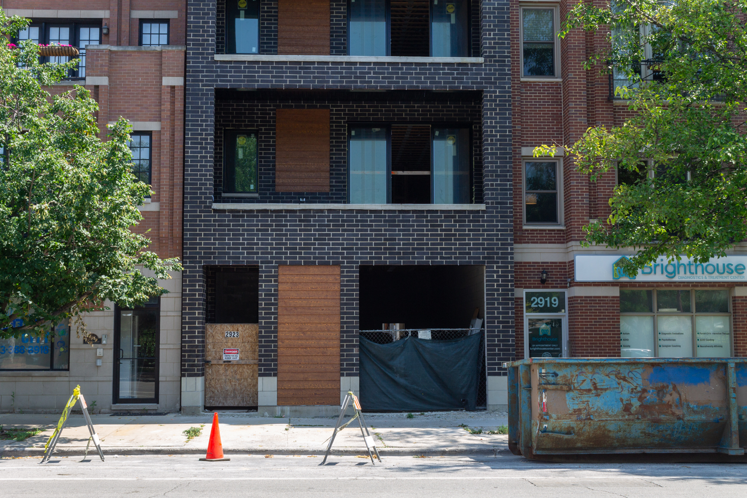 Exterior work is nearing completion for a new condominium building coming to 2923 North Southport Avenue in Lake View.