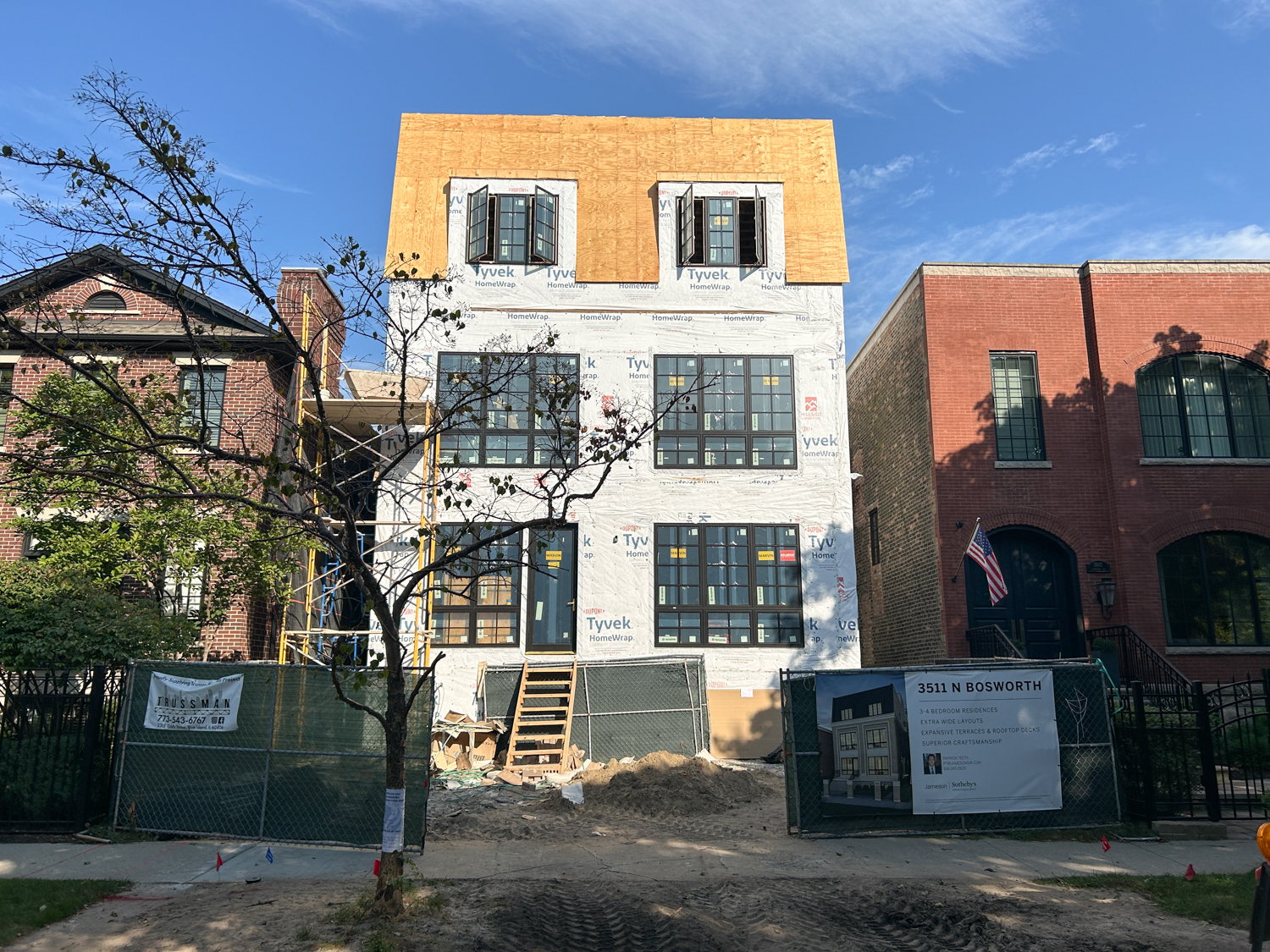 3511 North Bosworth Avenue construction