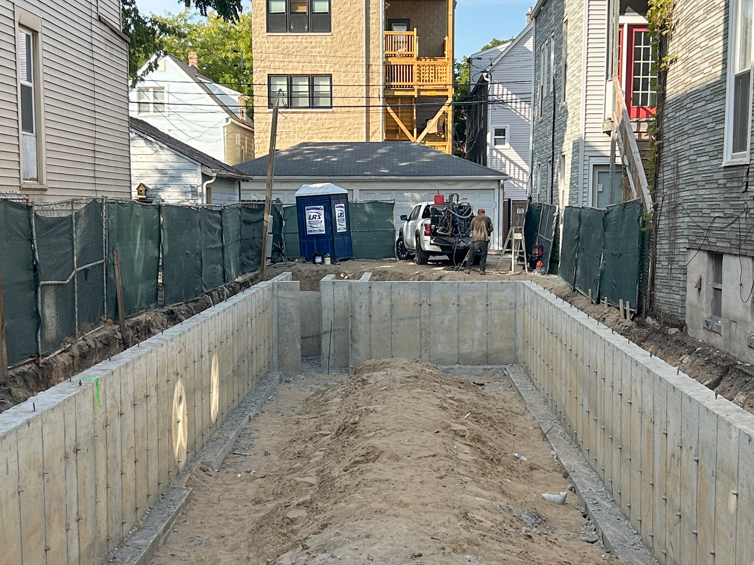 1506 West Henderson Street construction