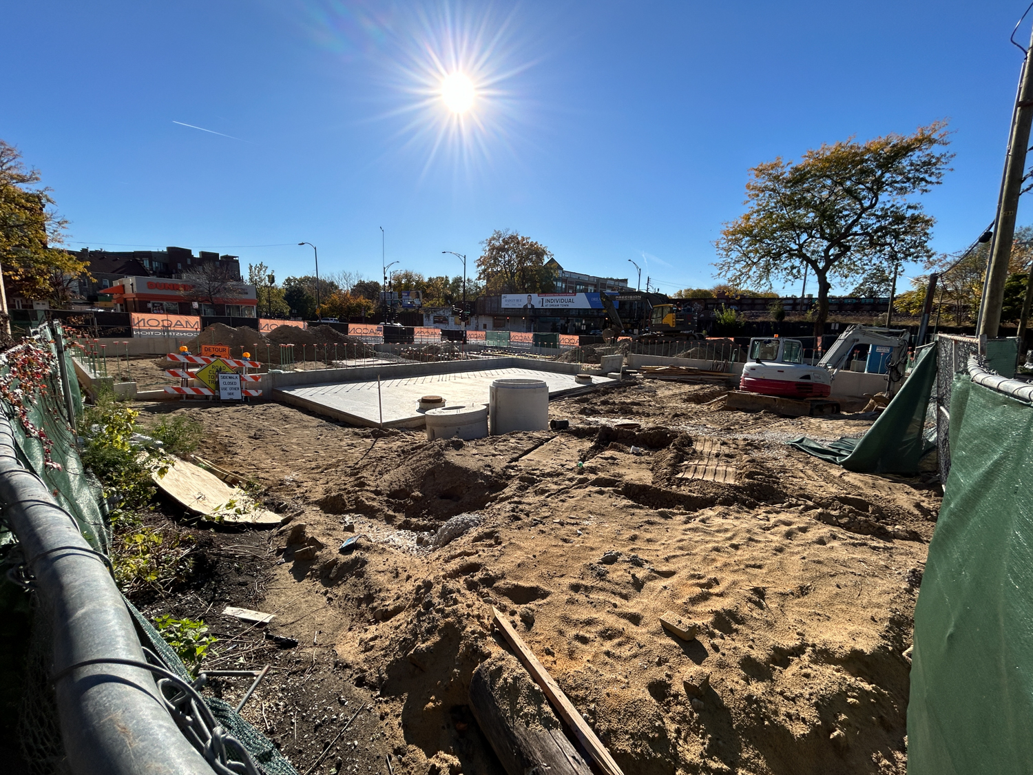 3605 North Ravenswood construction