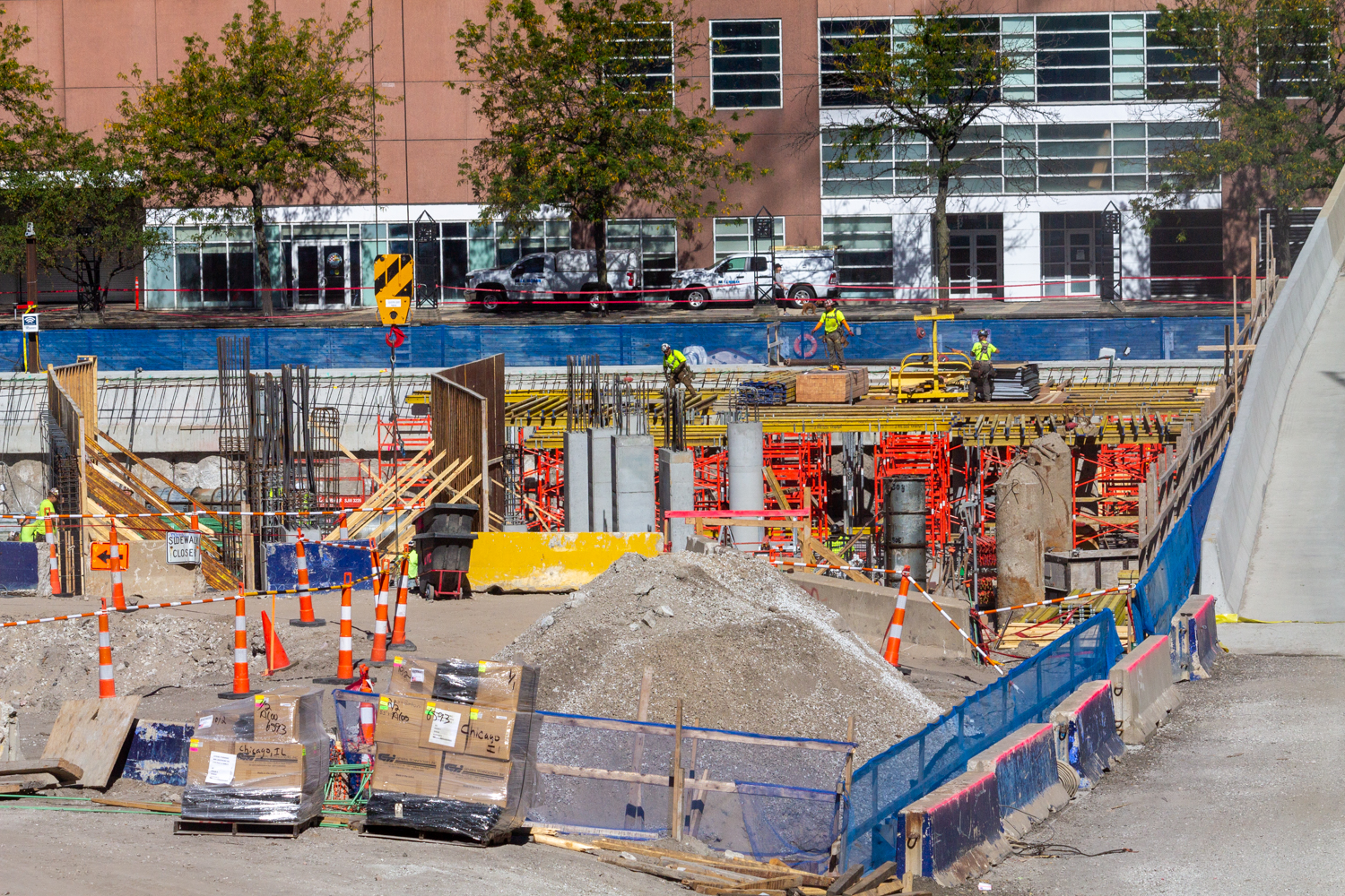 400 Lake Shore North Tower construction Oct 2024