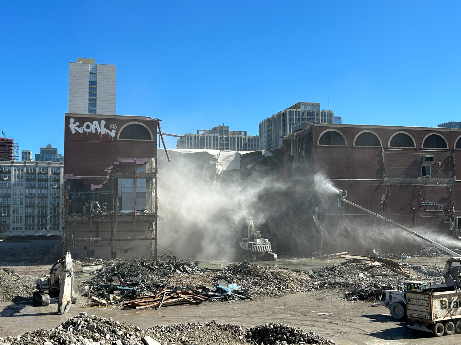 Chicago Tribune Freedom Center demolition