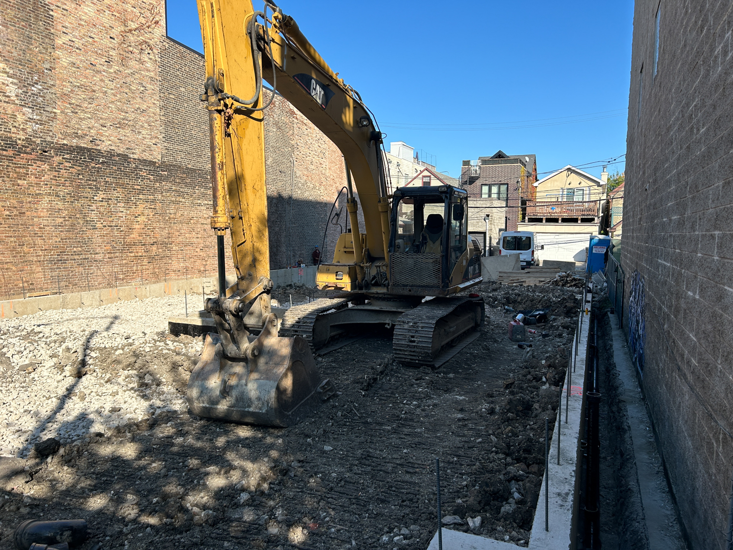 2129 North Damen Avenue construction