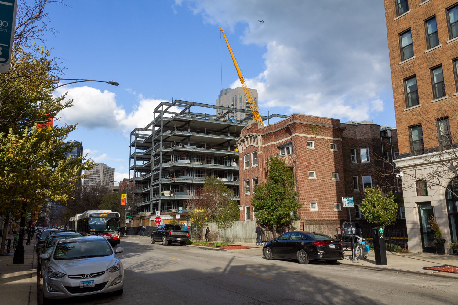 5035 North Sheridan construction