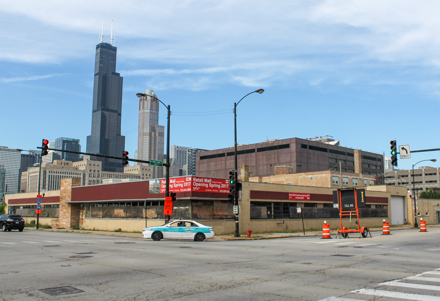 465 West Taylor Street Raising Cane's construction