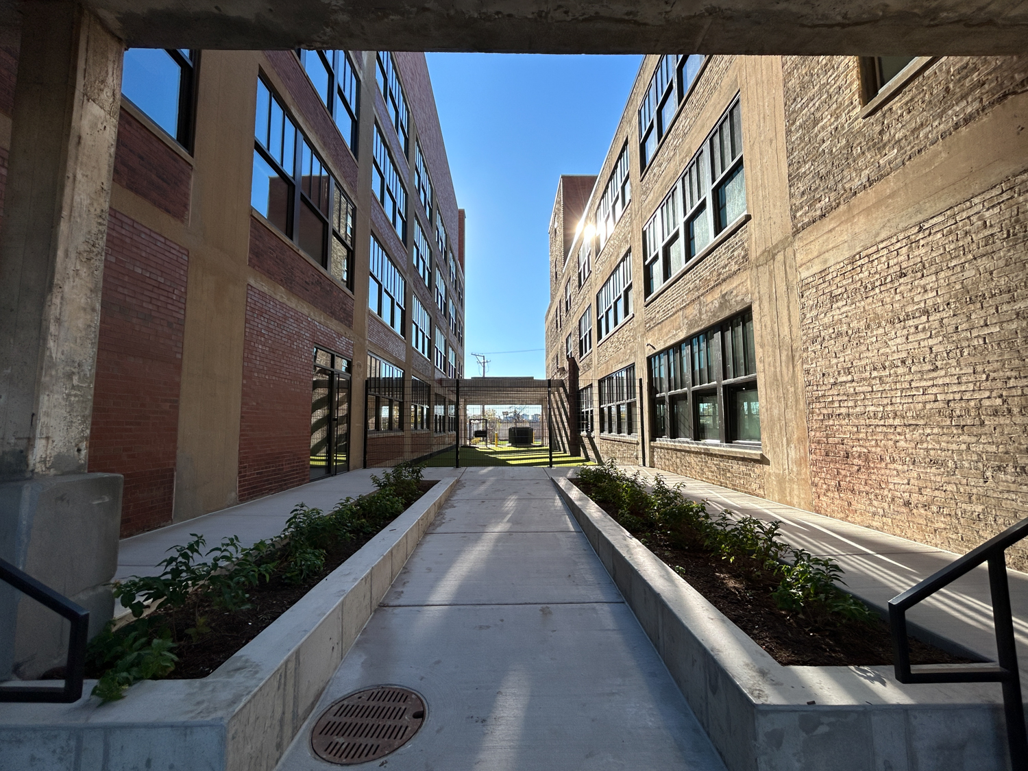 The Ludlow Lincoln Park ribbon cutting