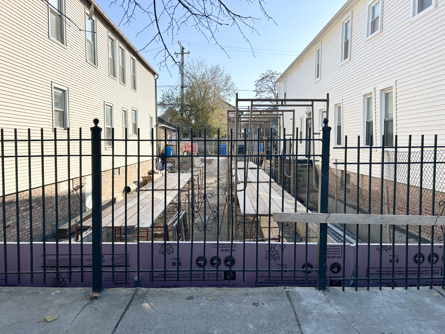 1007 West Cullerton Street construction