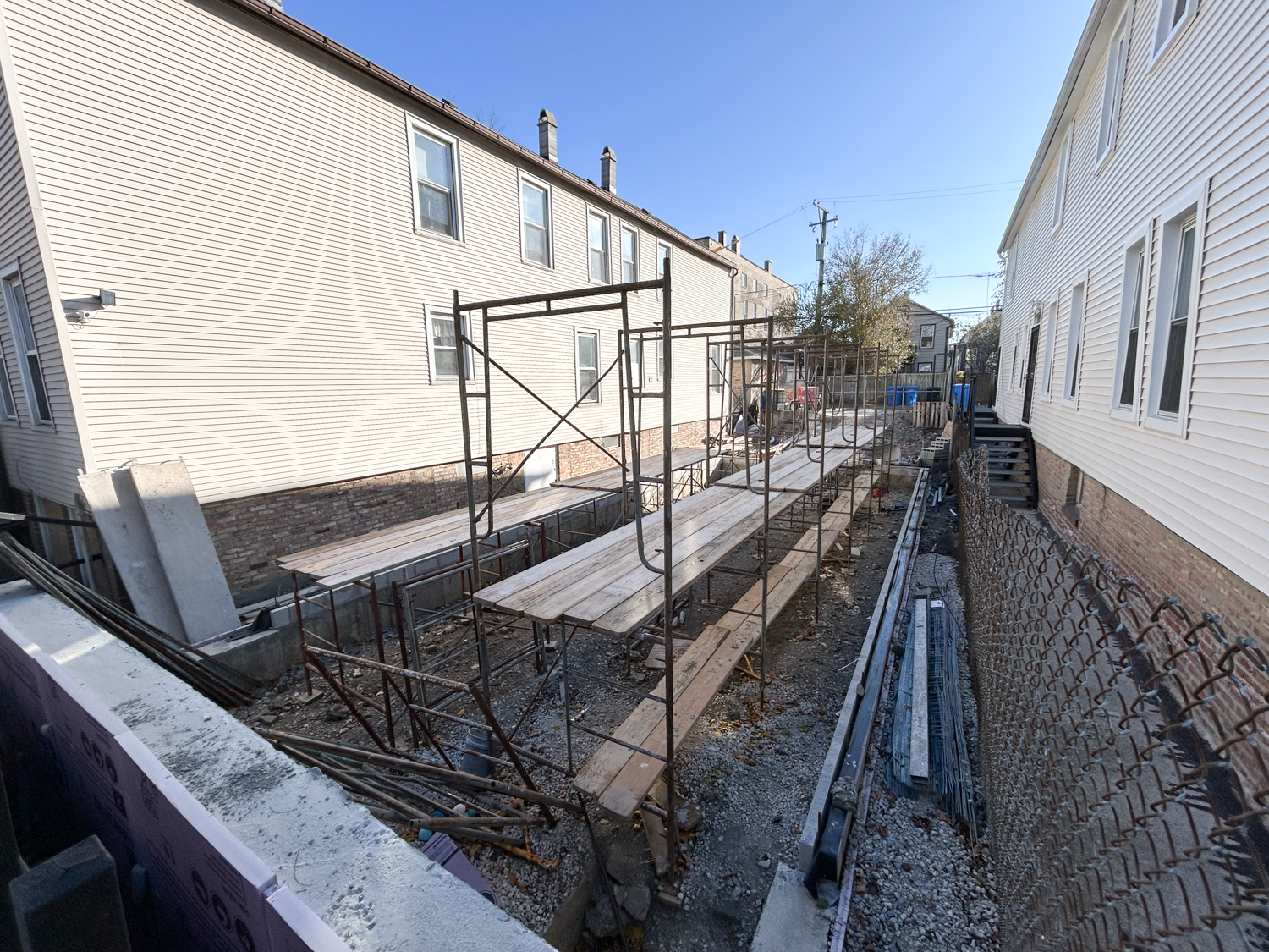 1007 West Cullerton Street construction