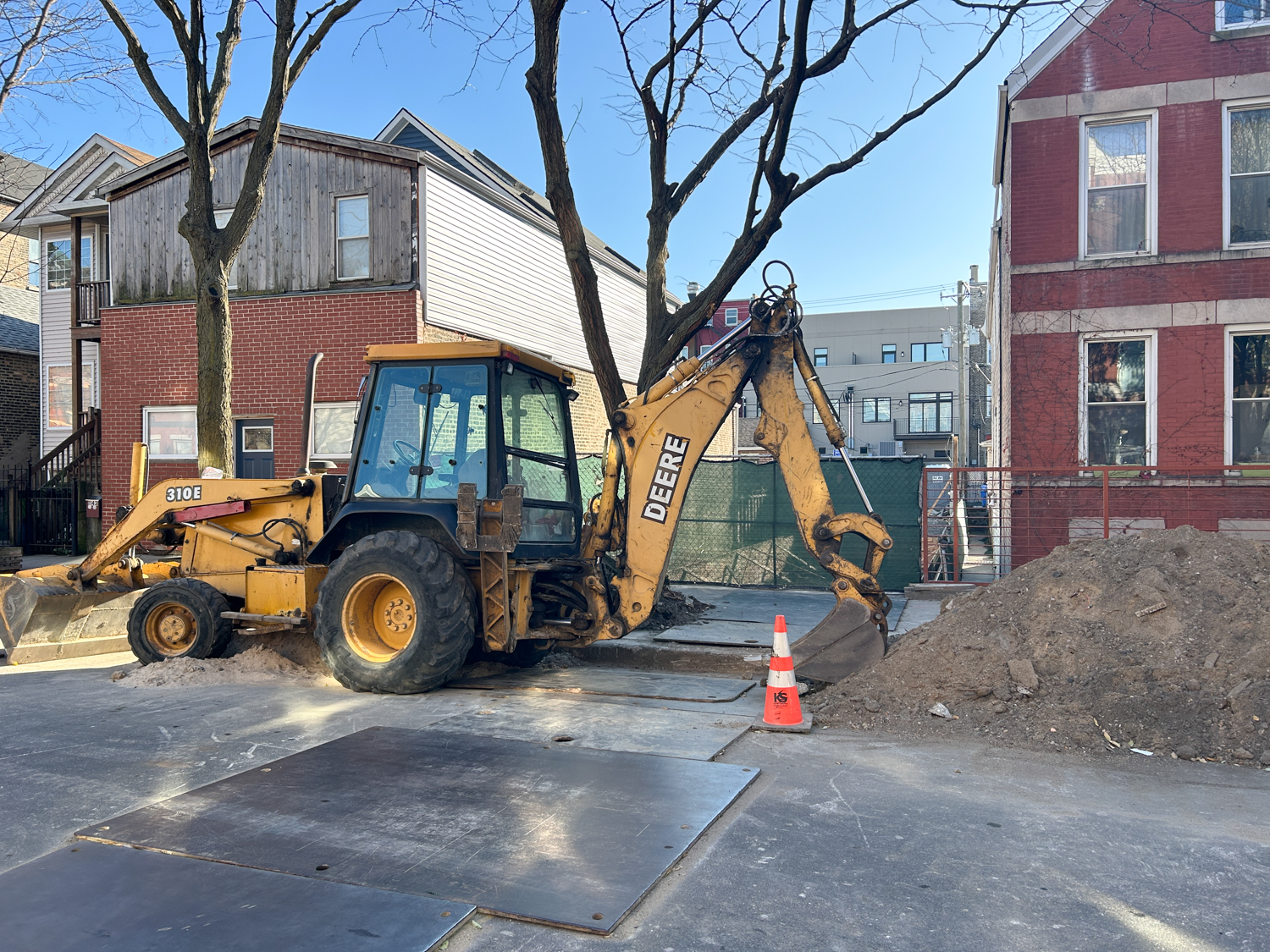 1145 West 17th Street construction