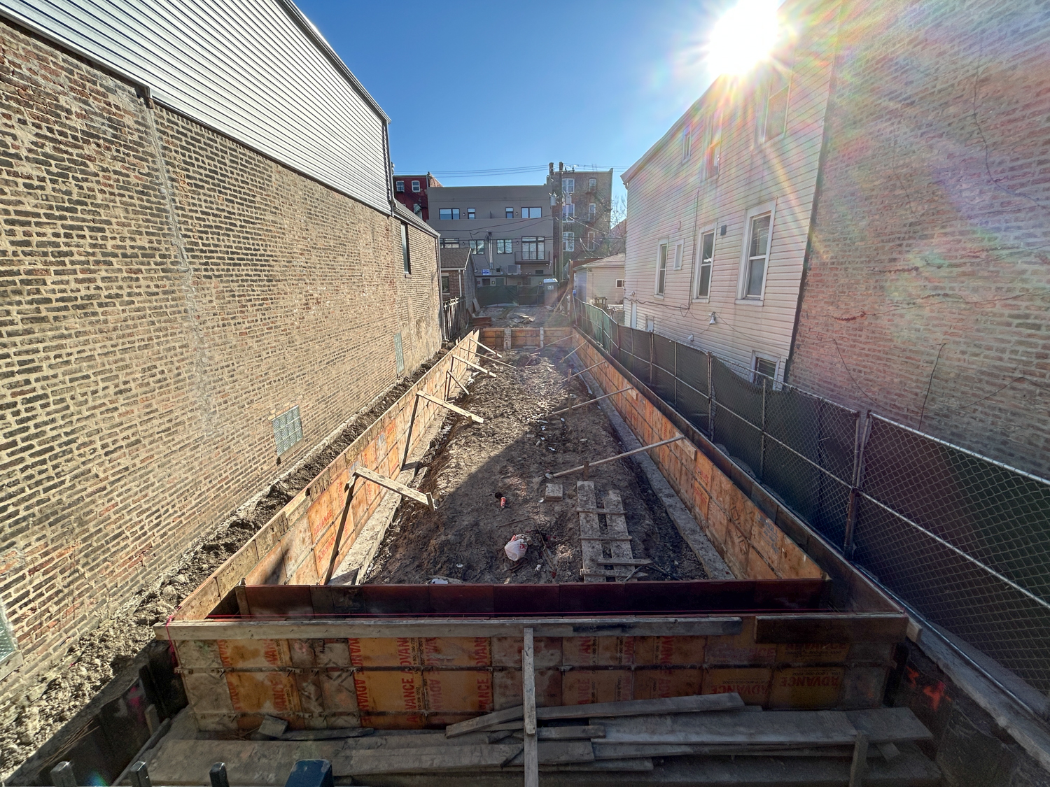 1145 West 17th Street construction