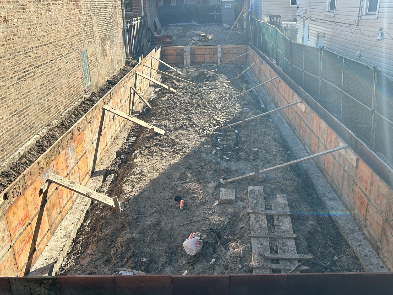 1145 West 17th Street construction