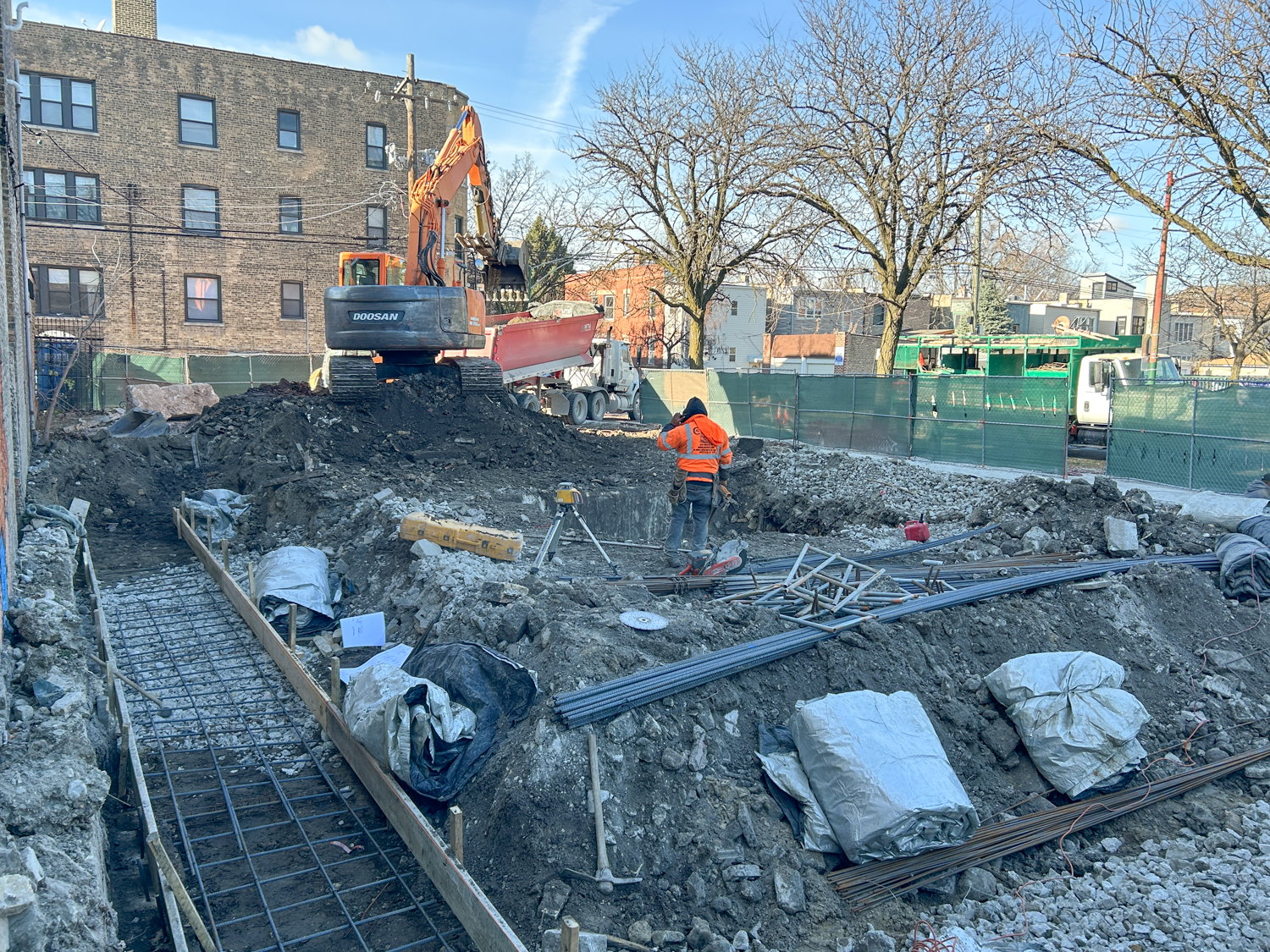 4454 North Western Avenue construction