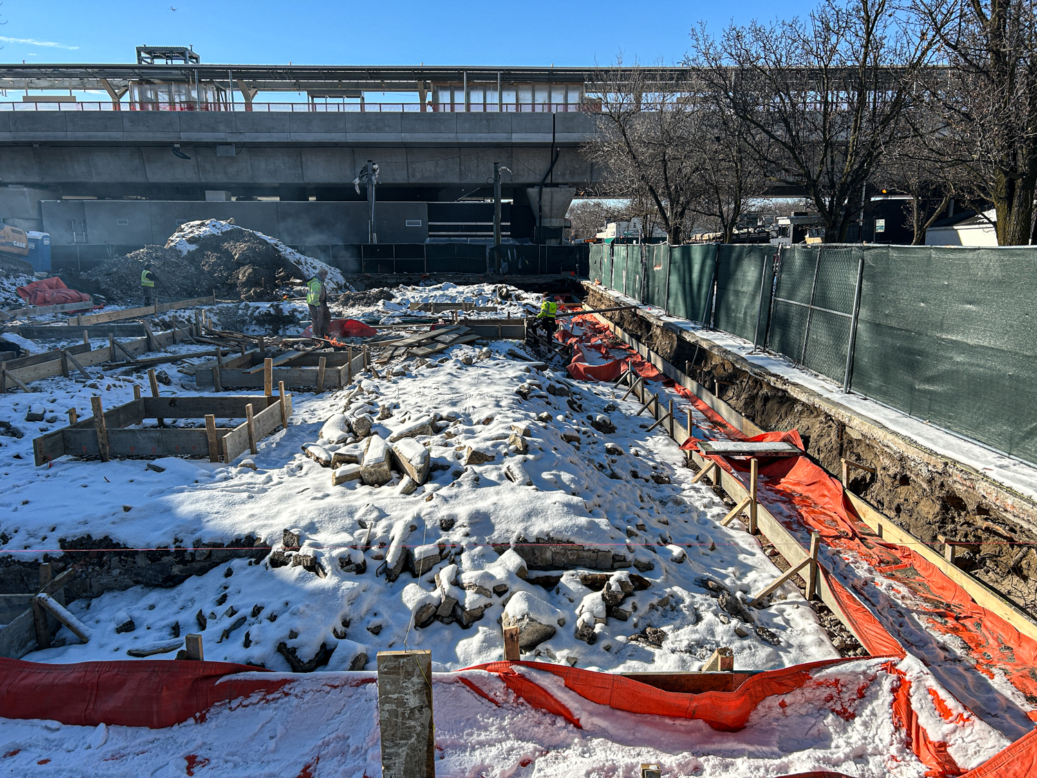 1101 West Berwyn Avenue construction